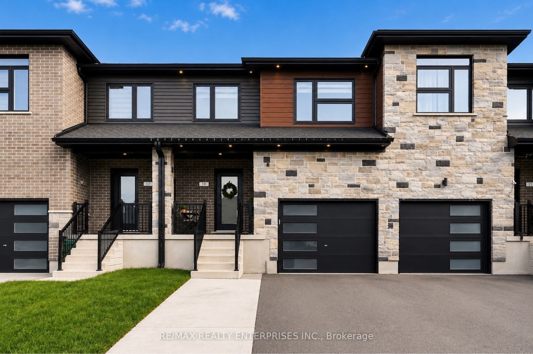Listing 270810 Image