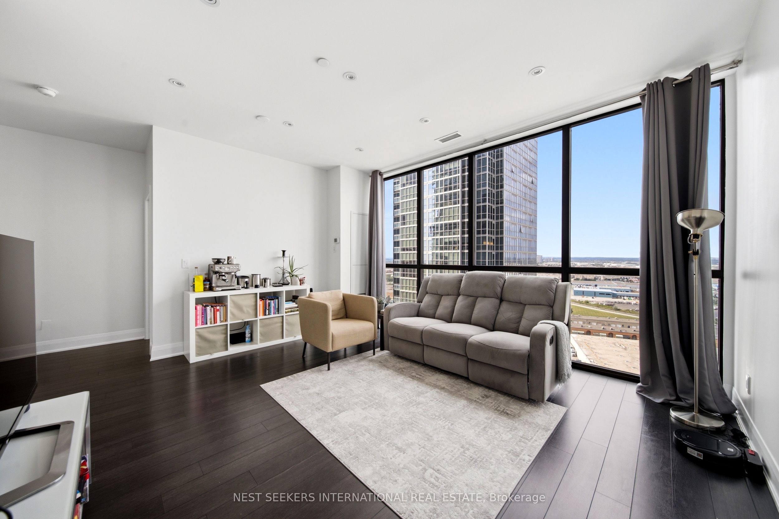 Listing 270901 Image
