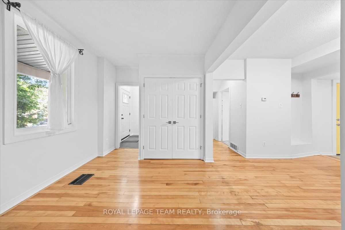 Listing 270114 Image