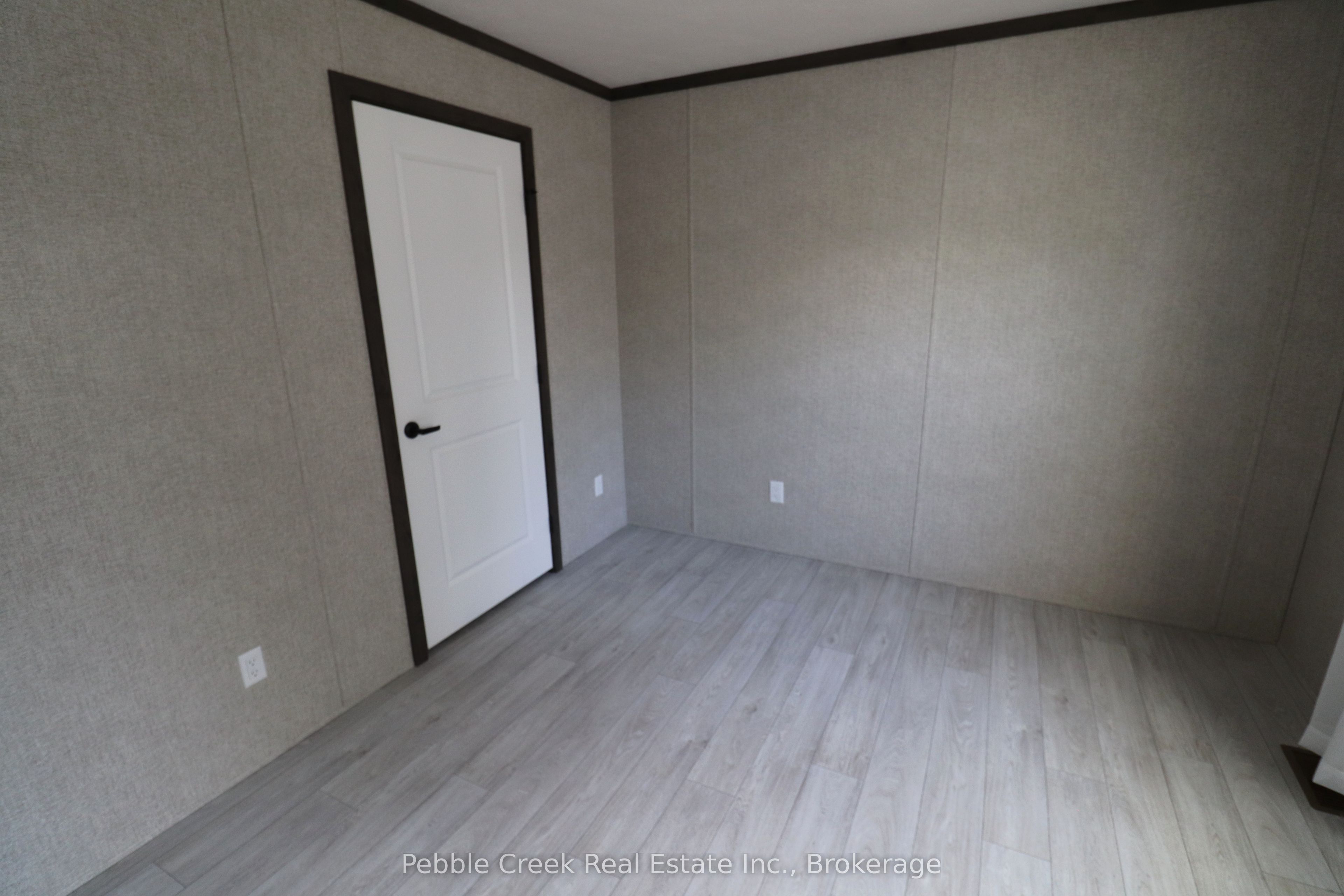 Listing 270205 Image
