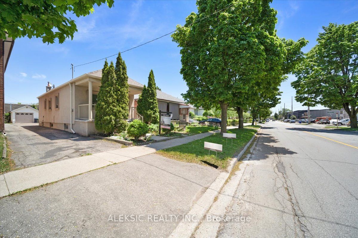 Main Property