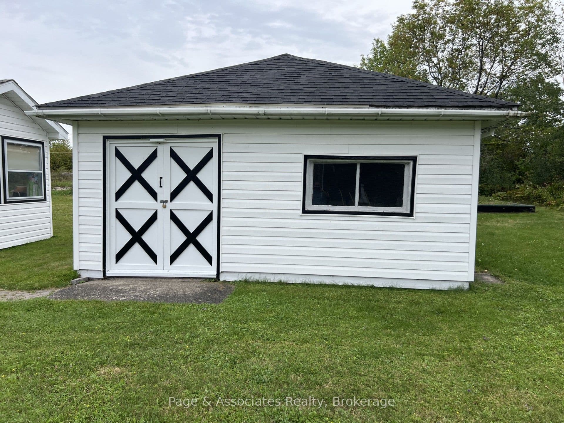 Listing 300063 Image