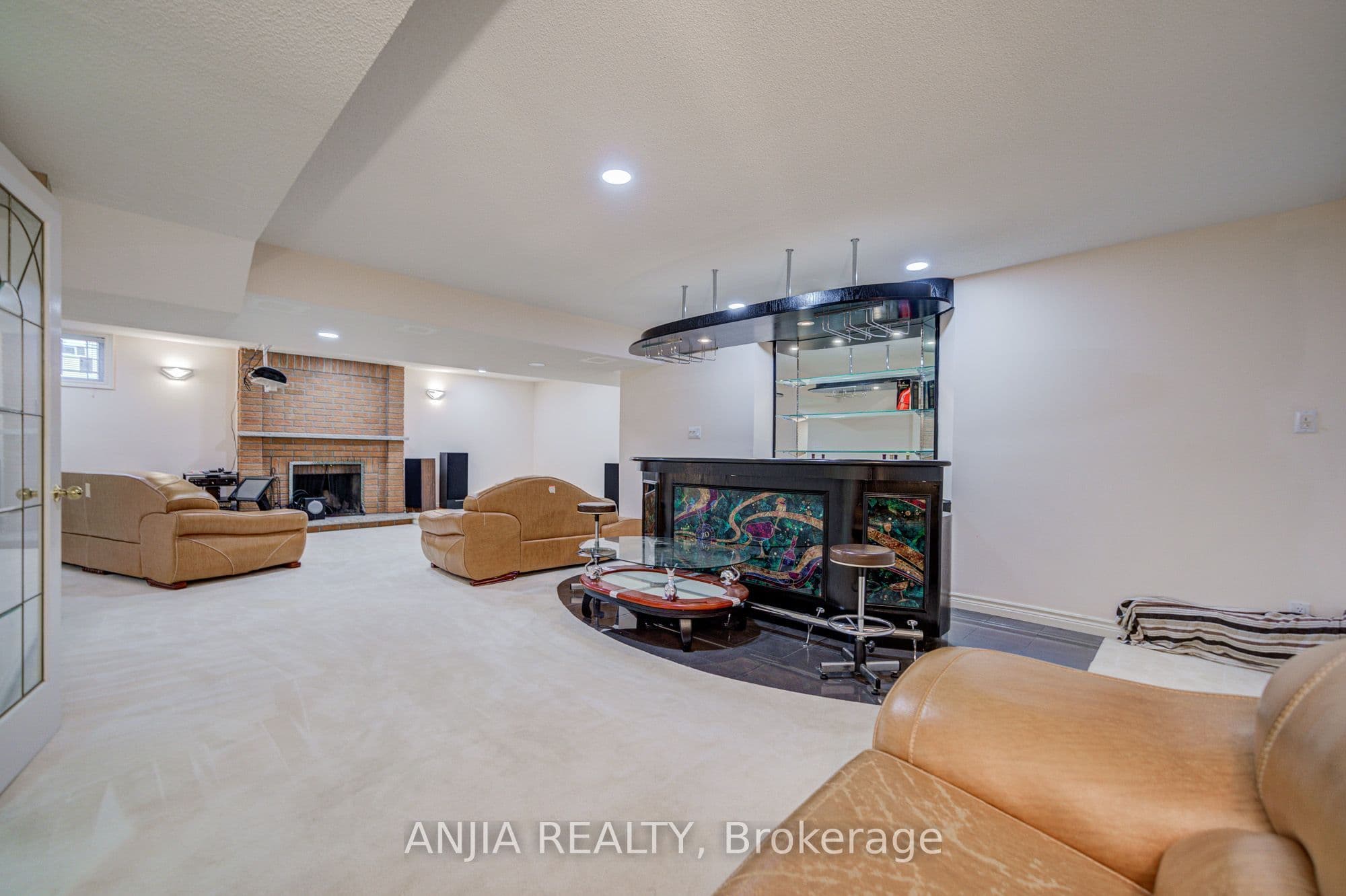 Listing 293321 Image