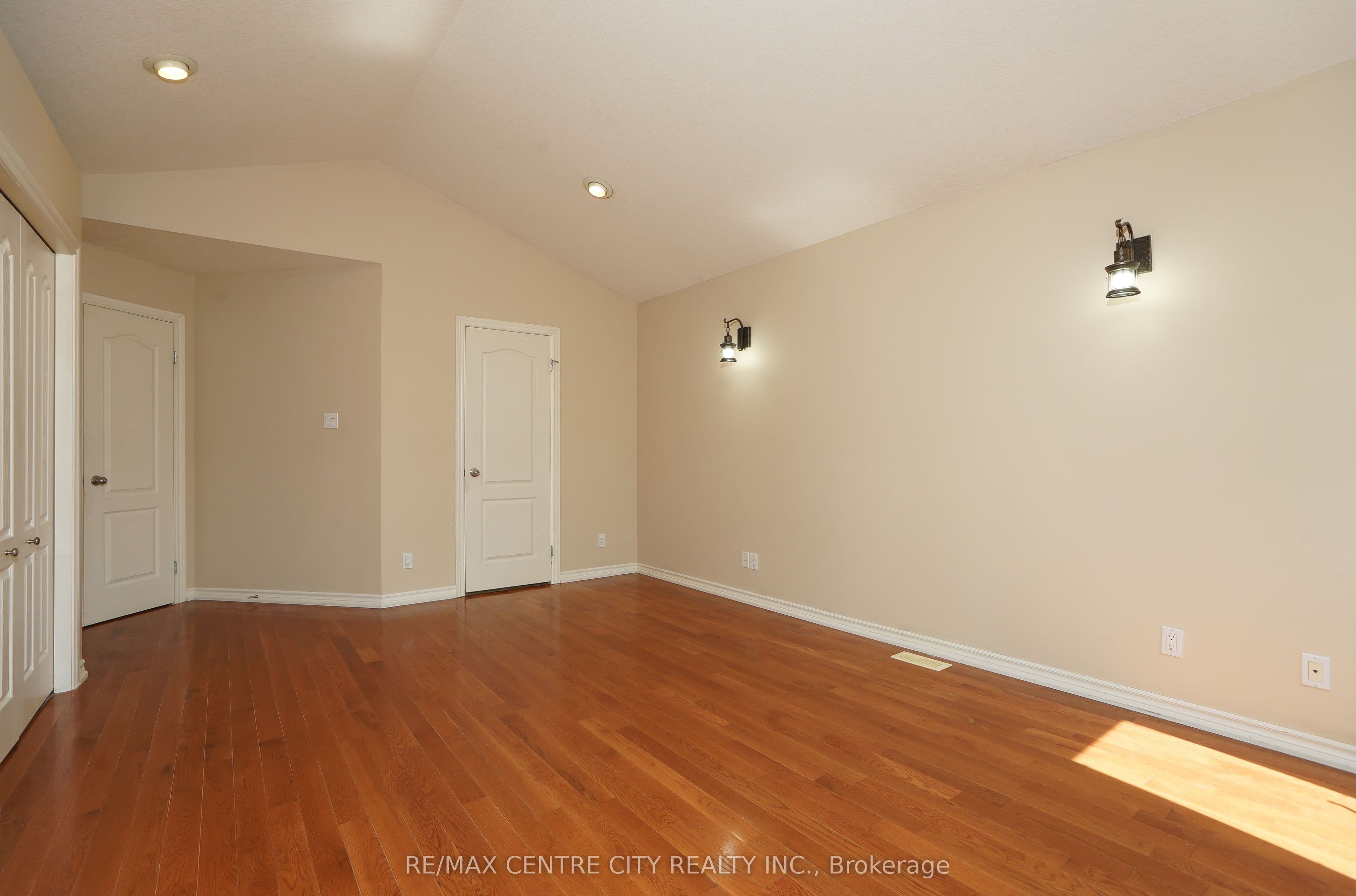 Listing 283011 Image