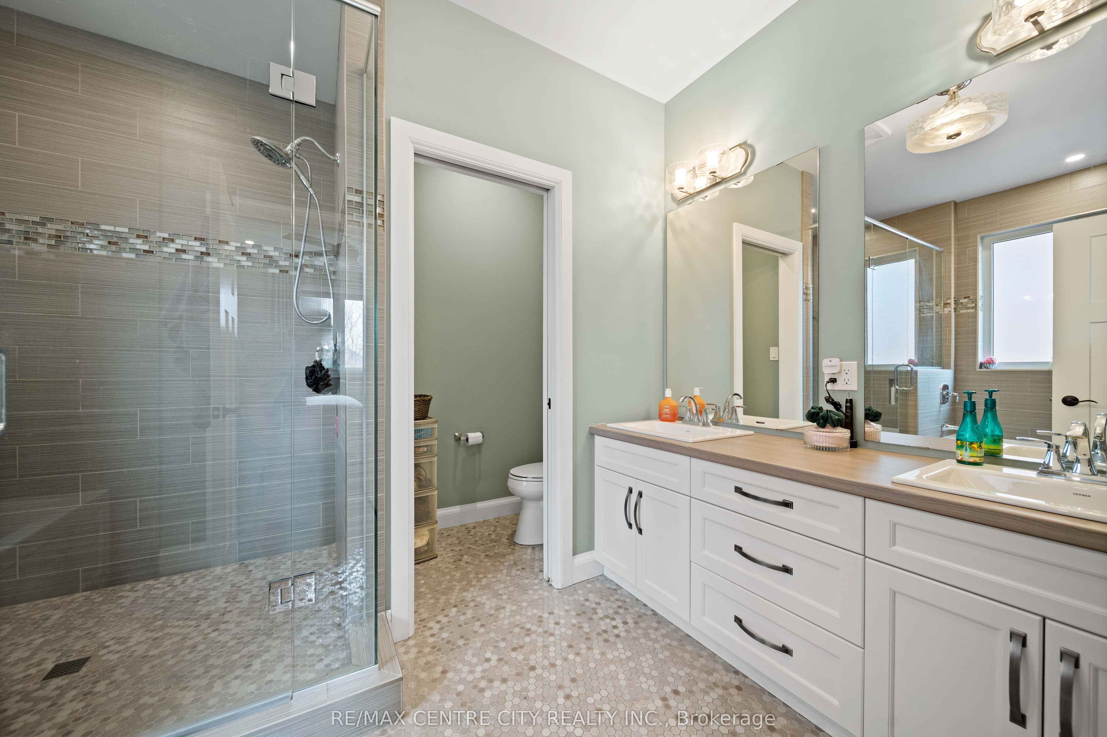 Listing 289900 Image