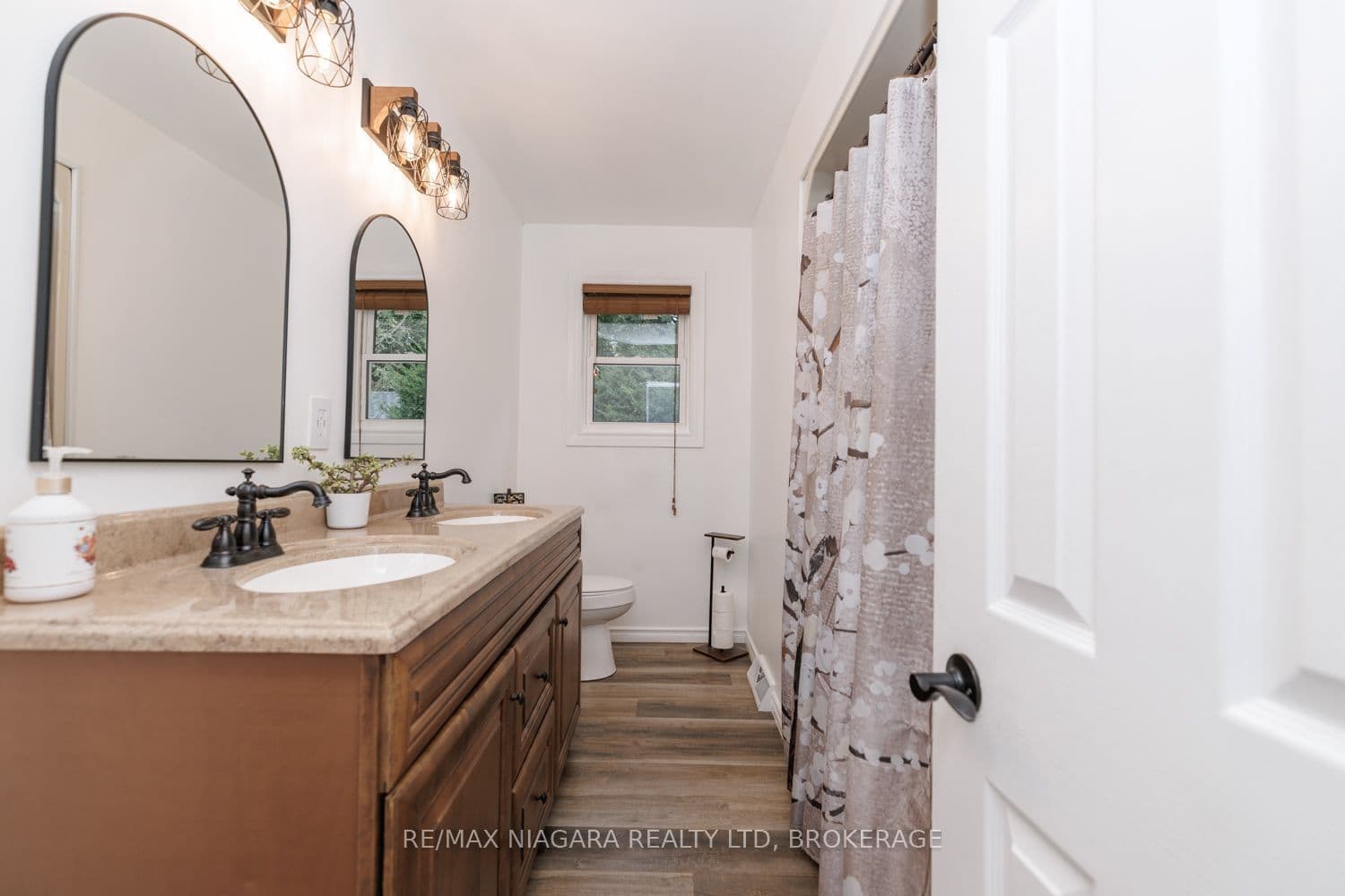 Listing 304263 Image