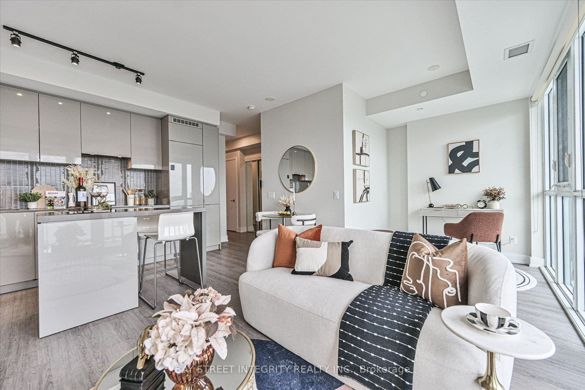 Listing 300407 Image