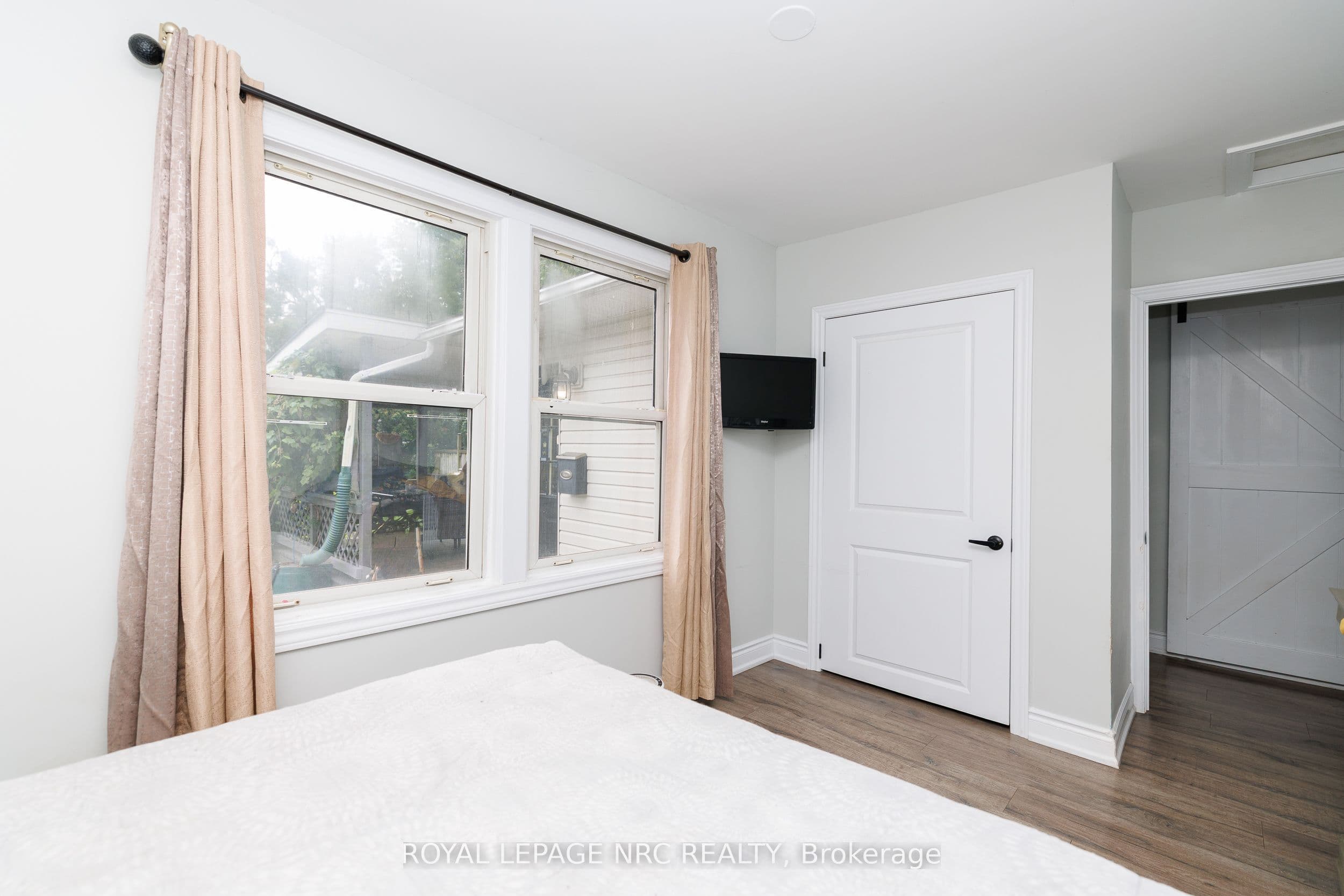 Listing 300777 Image