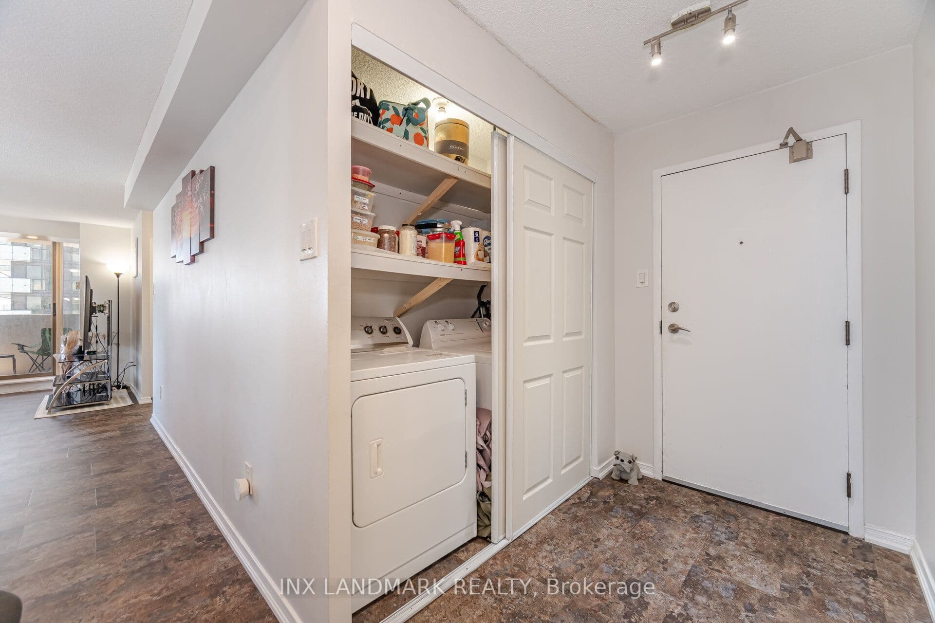 Listing 292288 Image