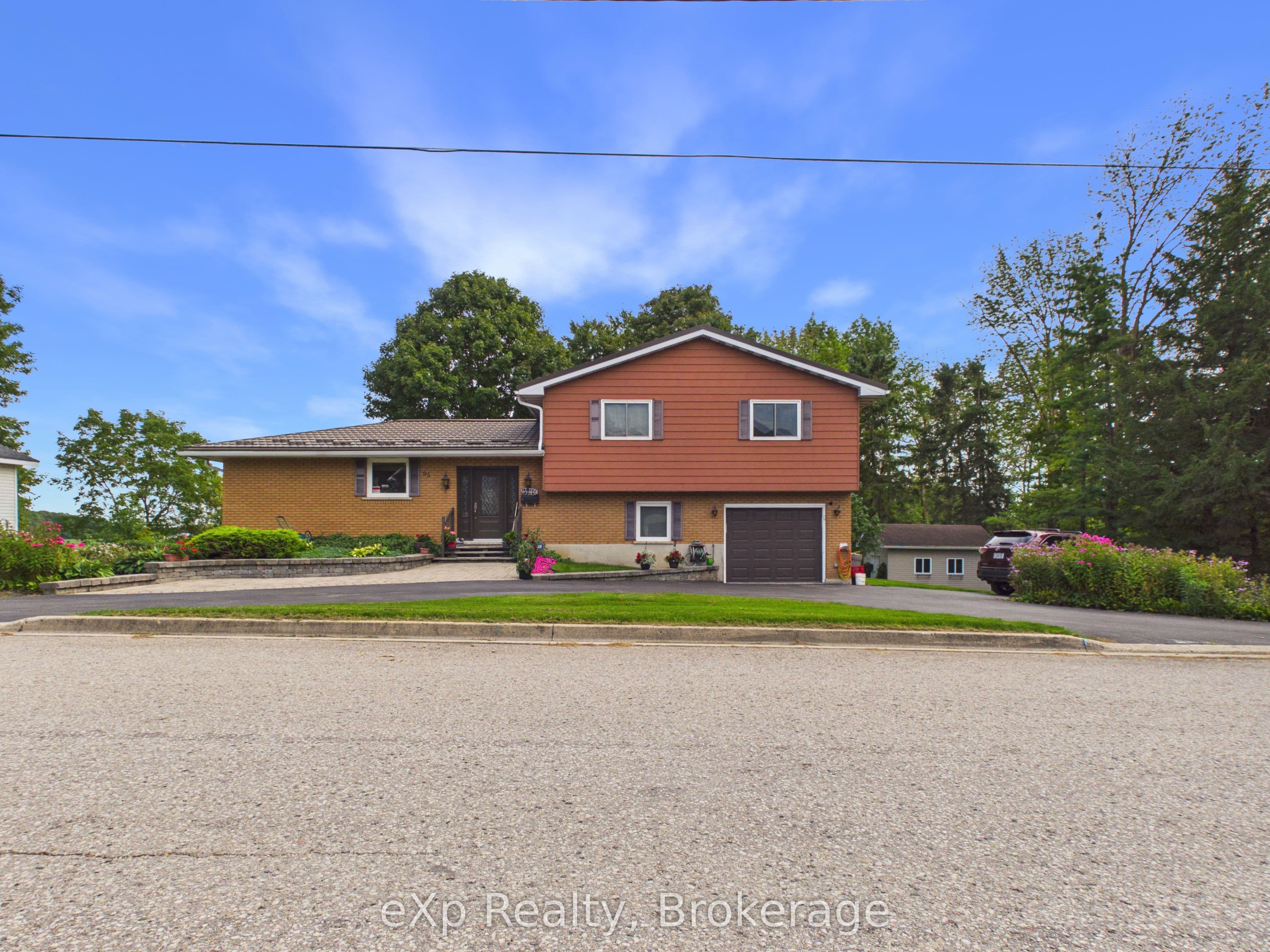 Listing 302302 Image