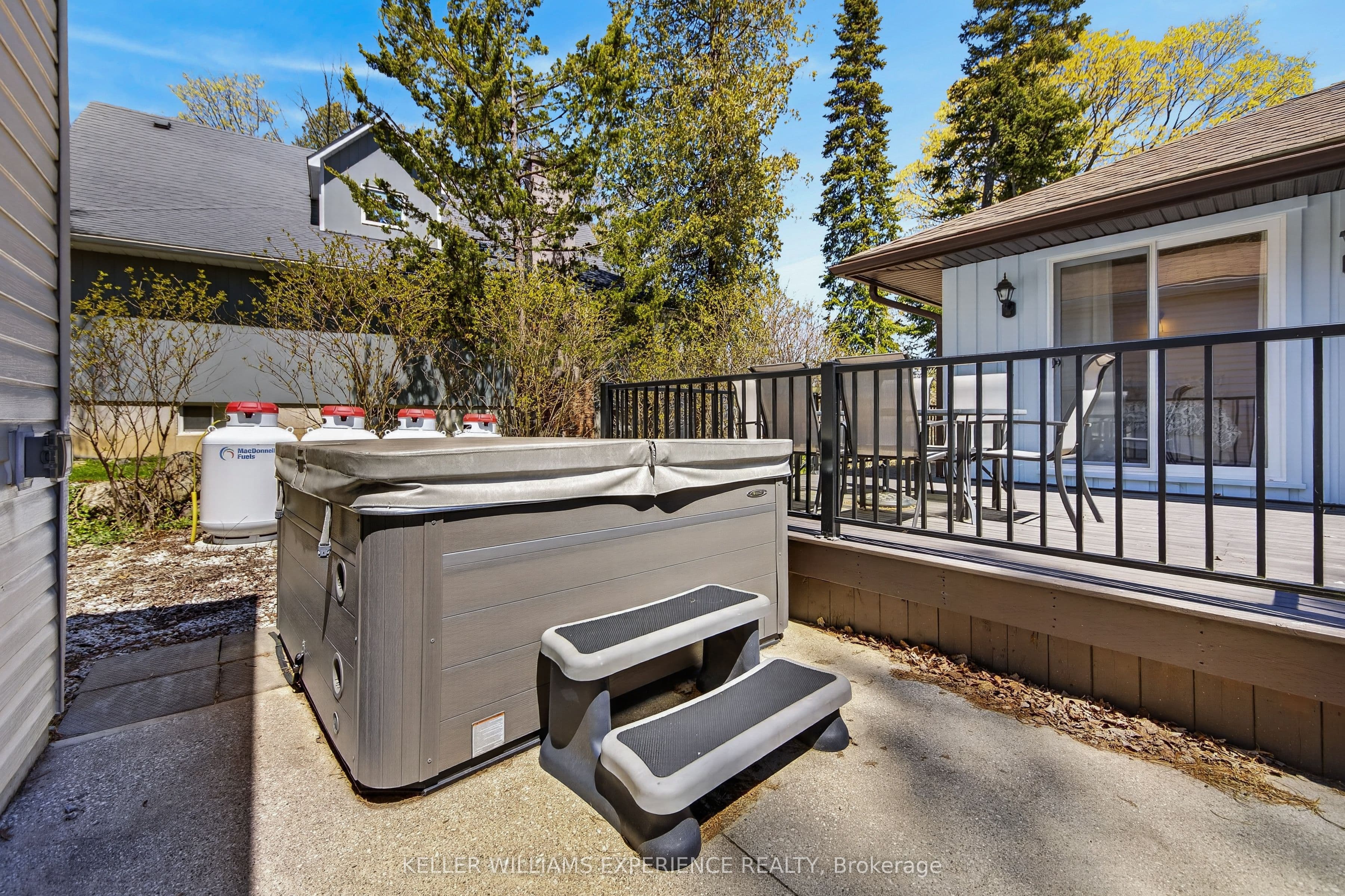 Listing 300730 Image