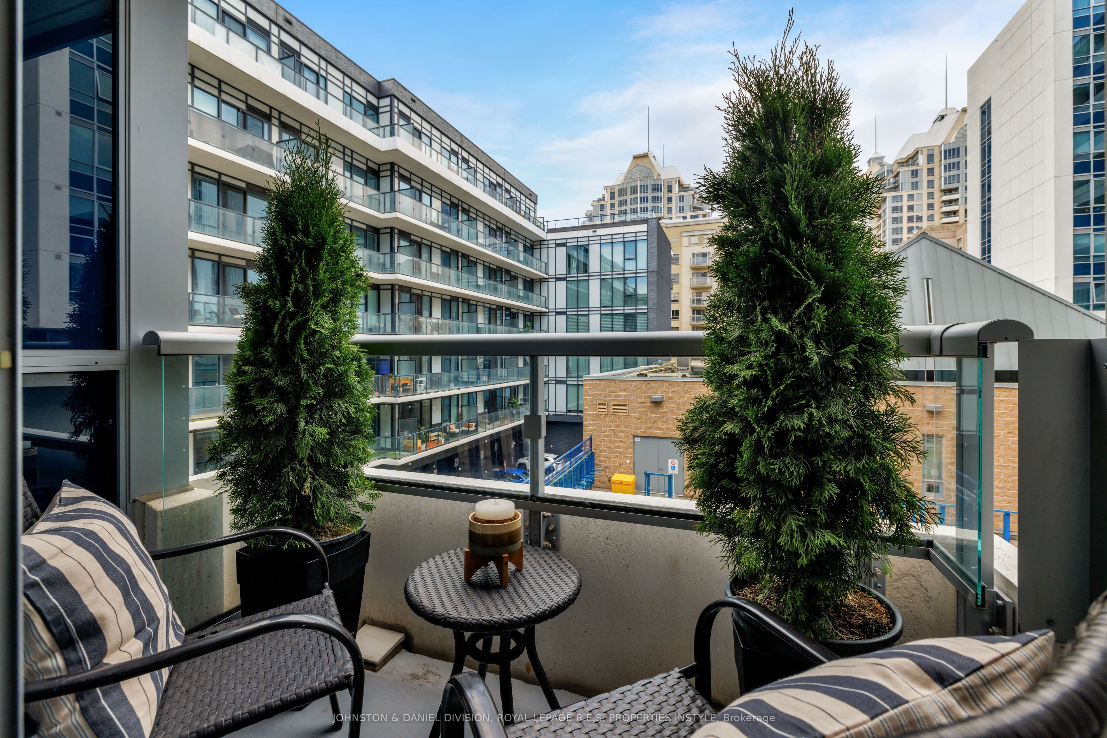 Listing 301977 Image