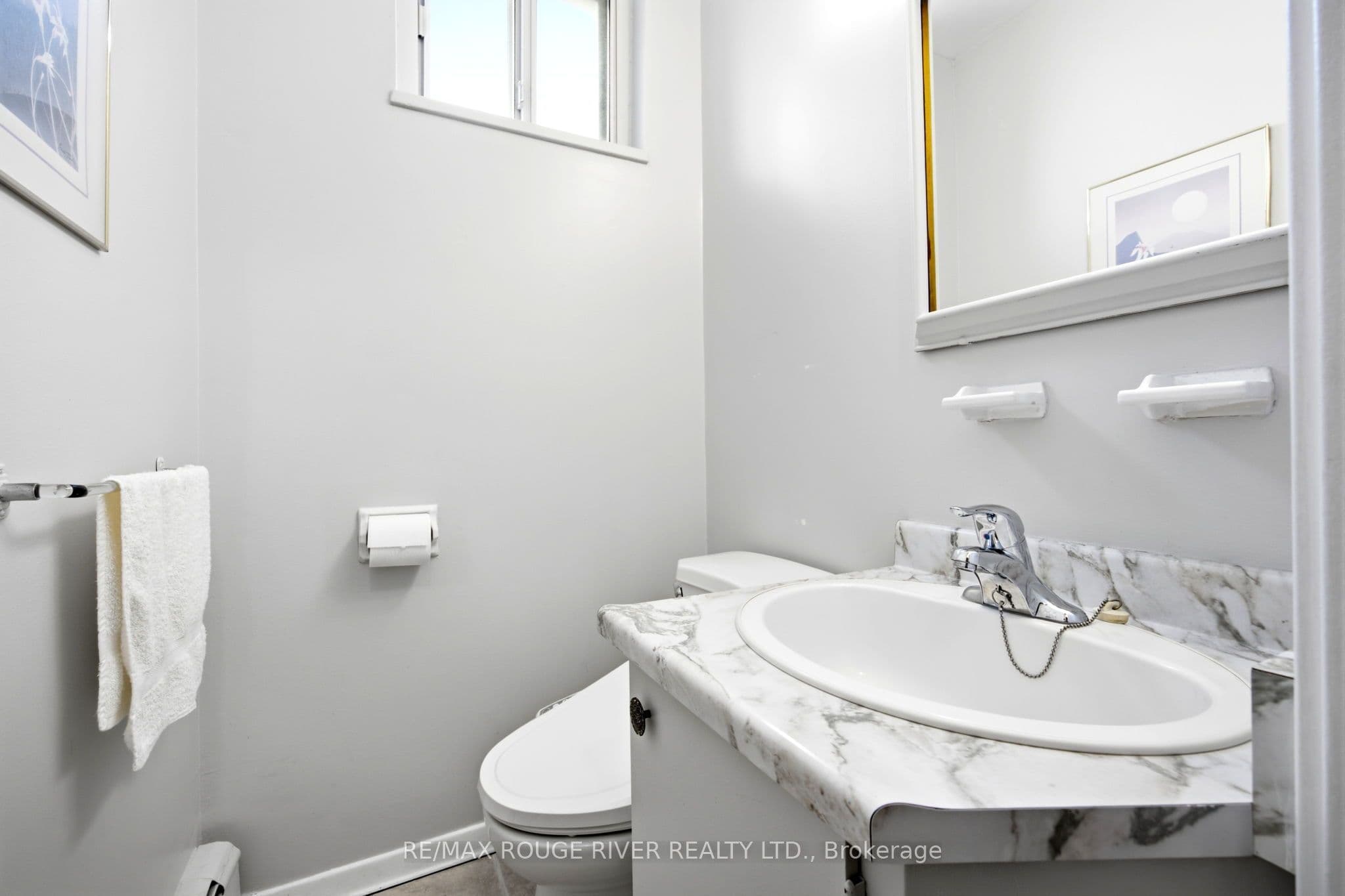 Listing 300042 Image