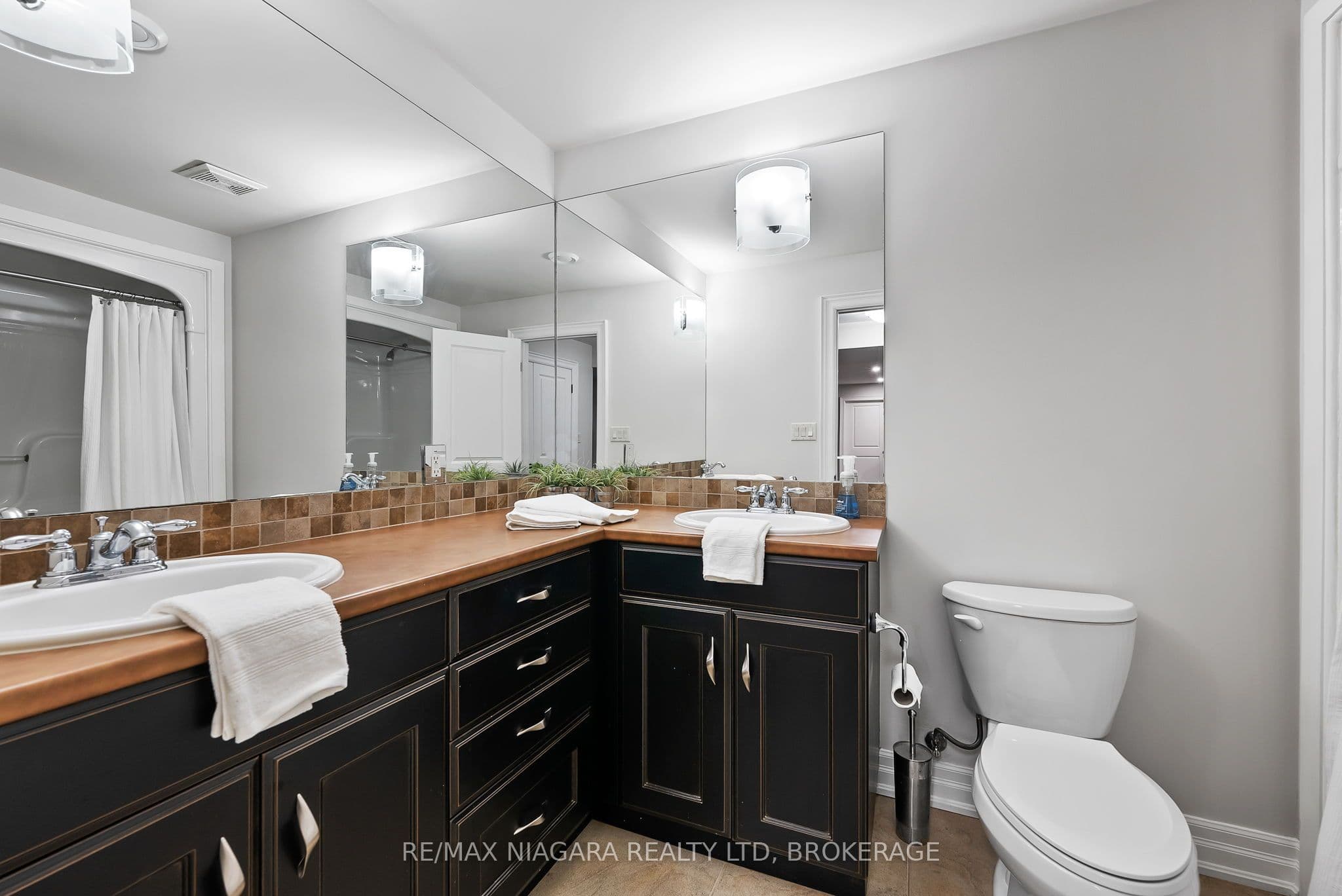 Listing 299299 Image