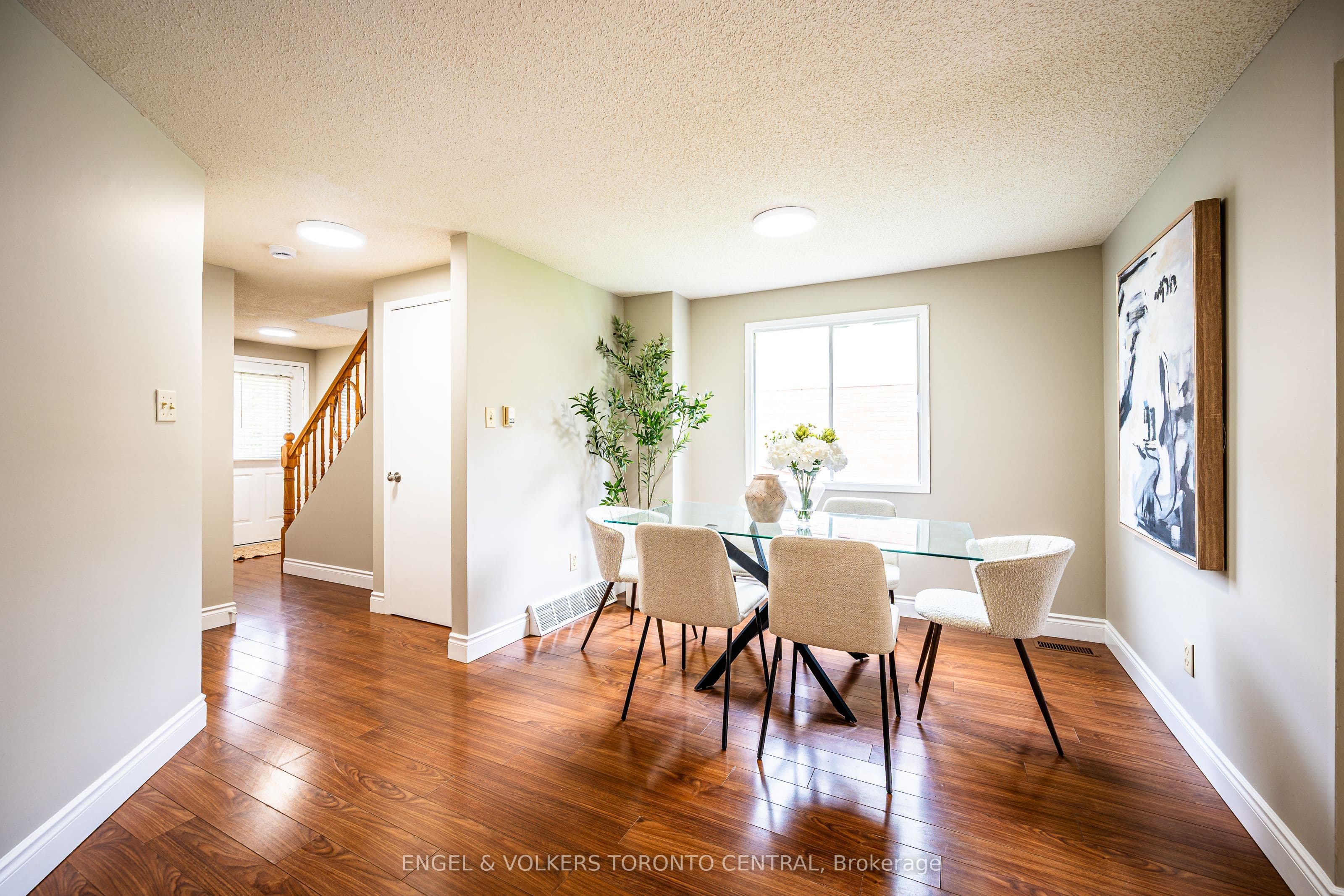 Listing 300675 Image