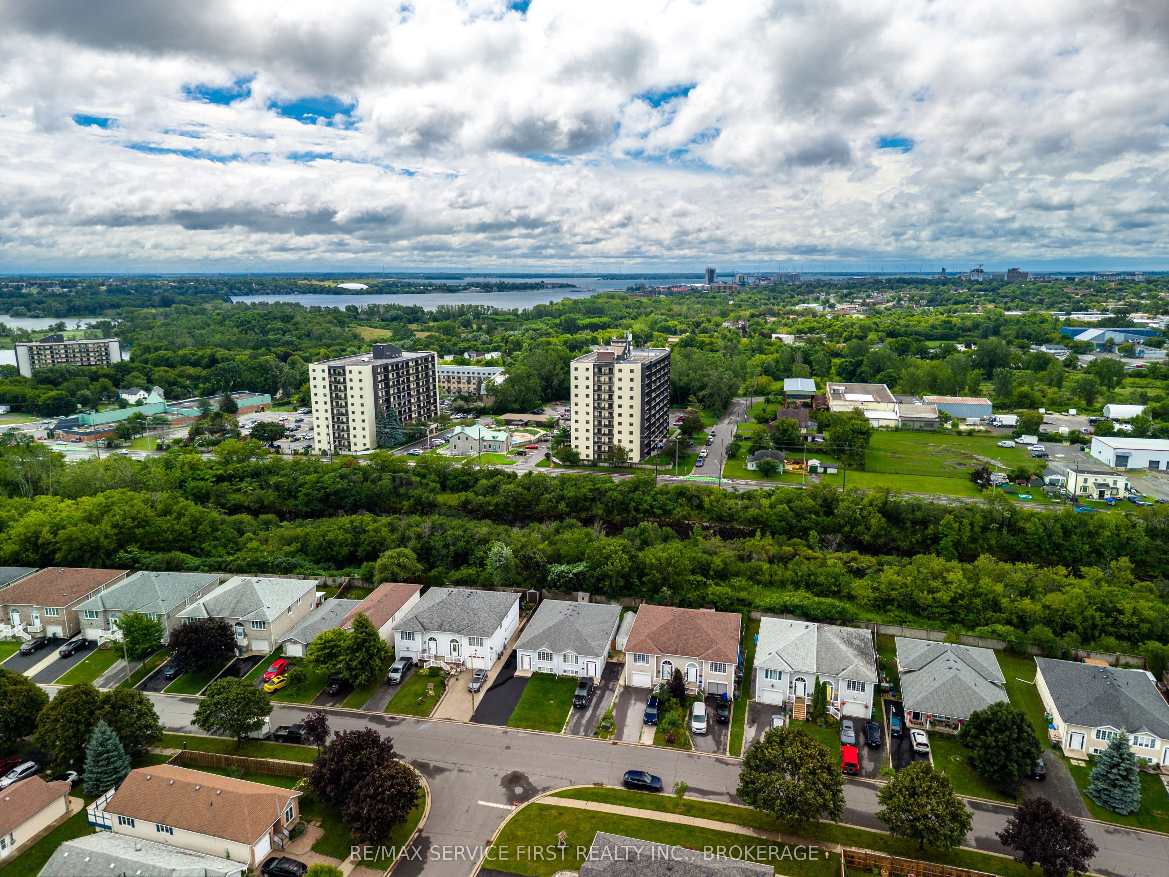 Listing 300220 Image