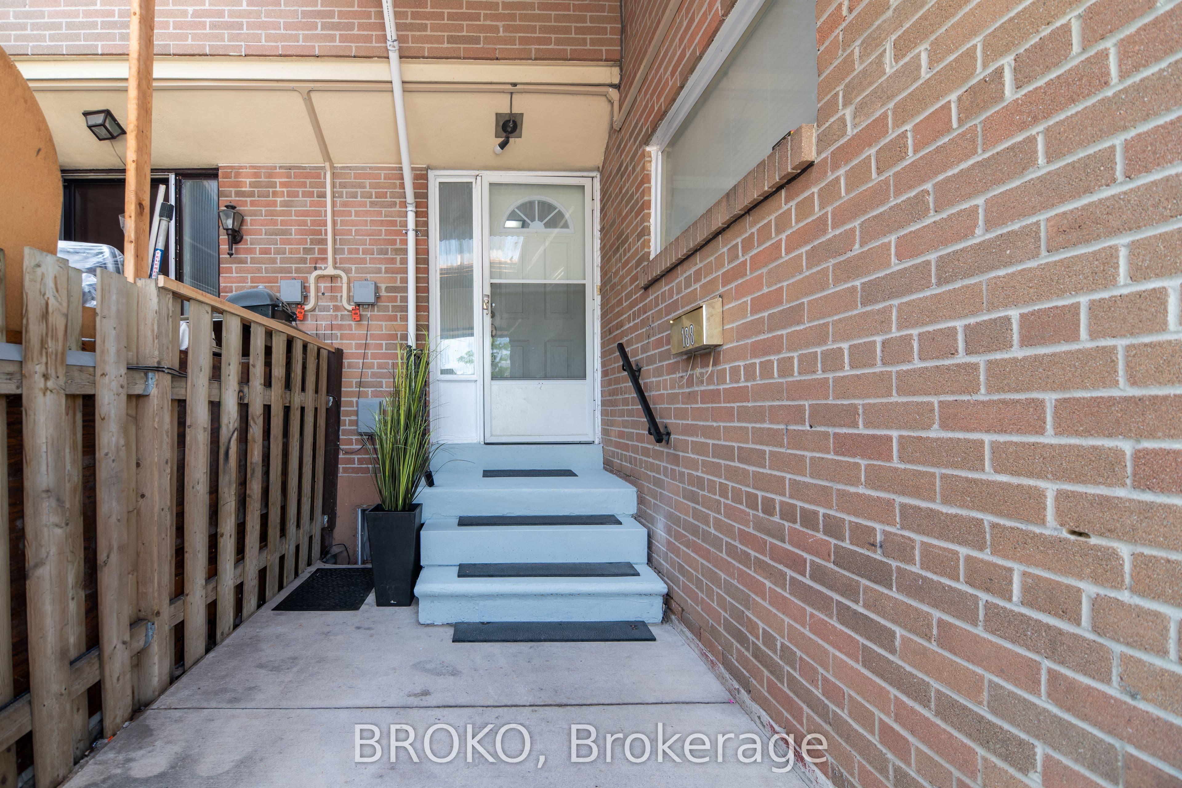 Listing 299221 Image