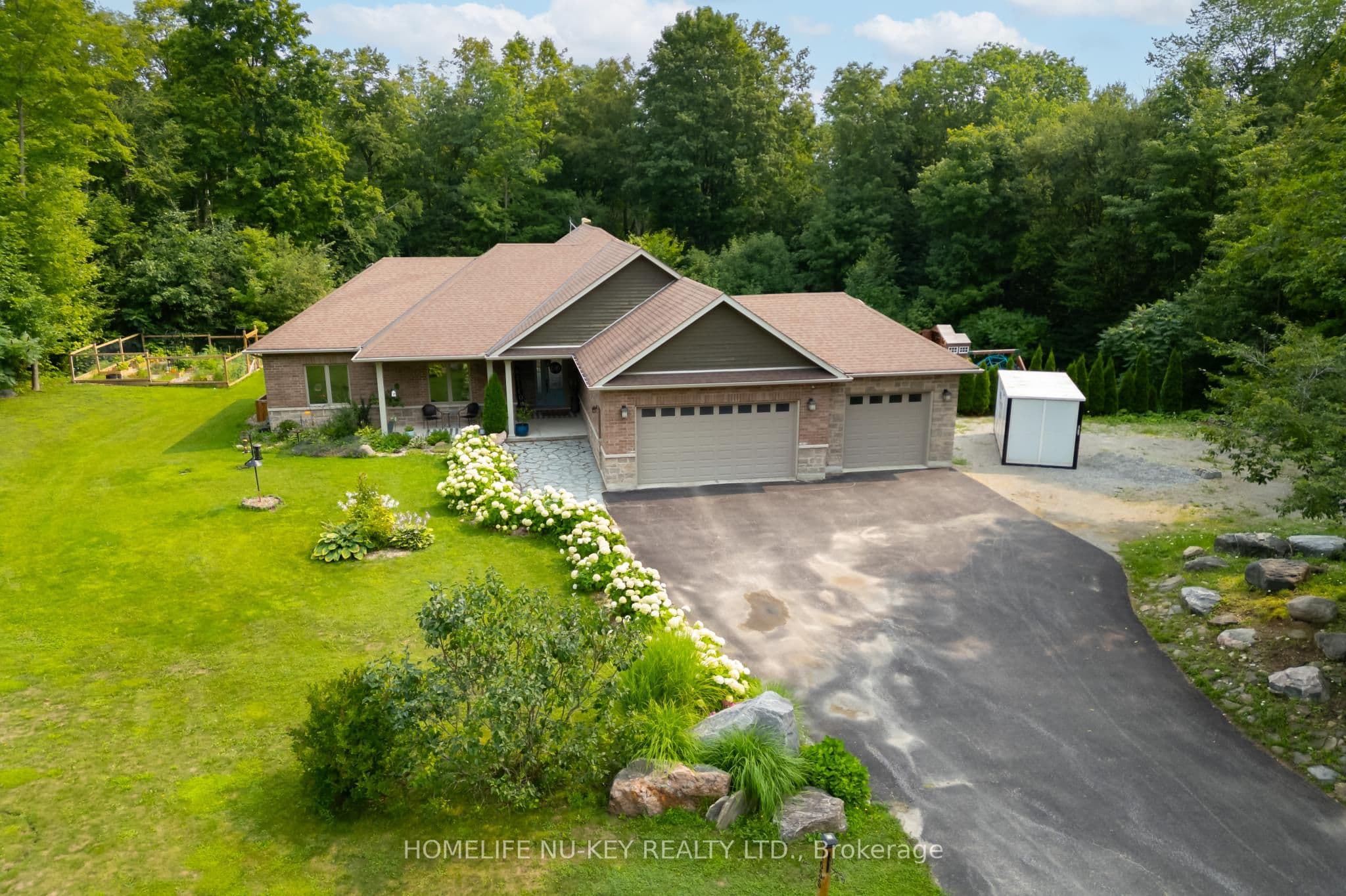 Listing 300857 Image