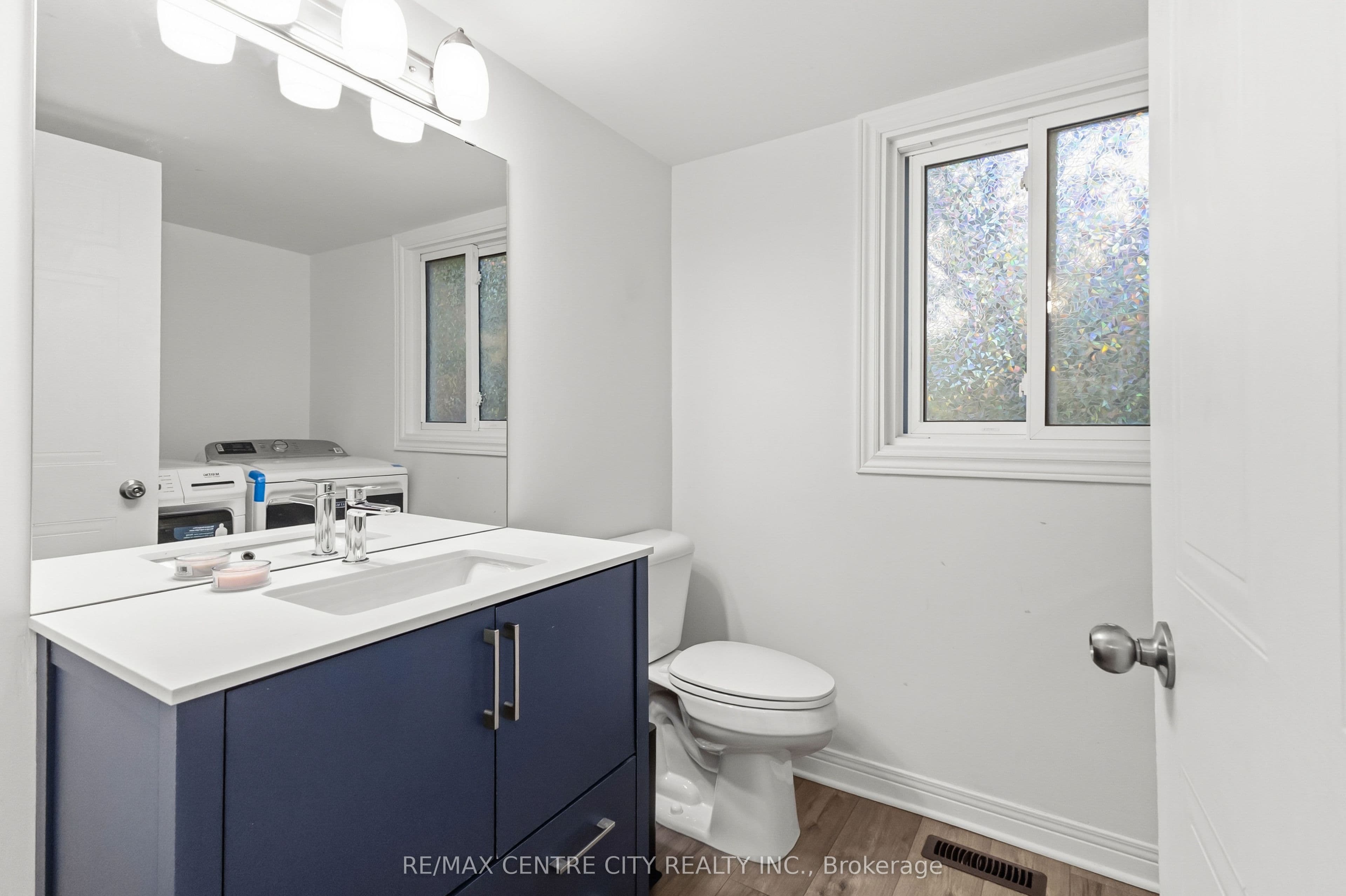 Listing 300543 Image