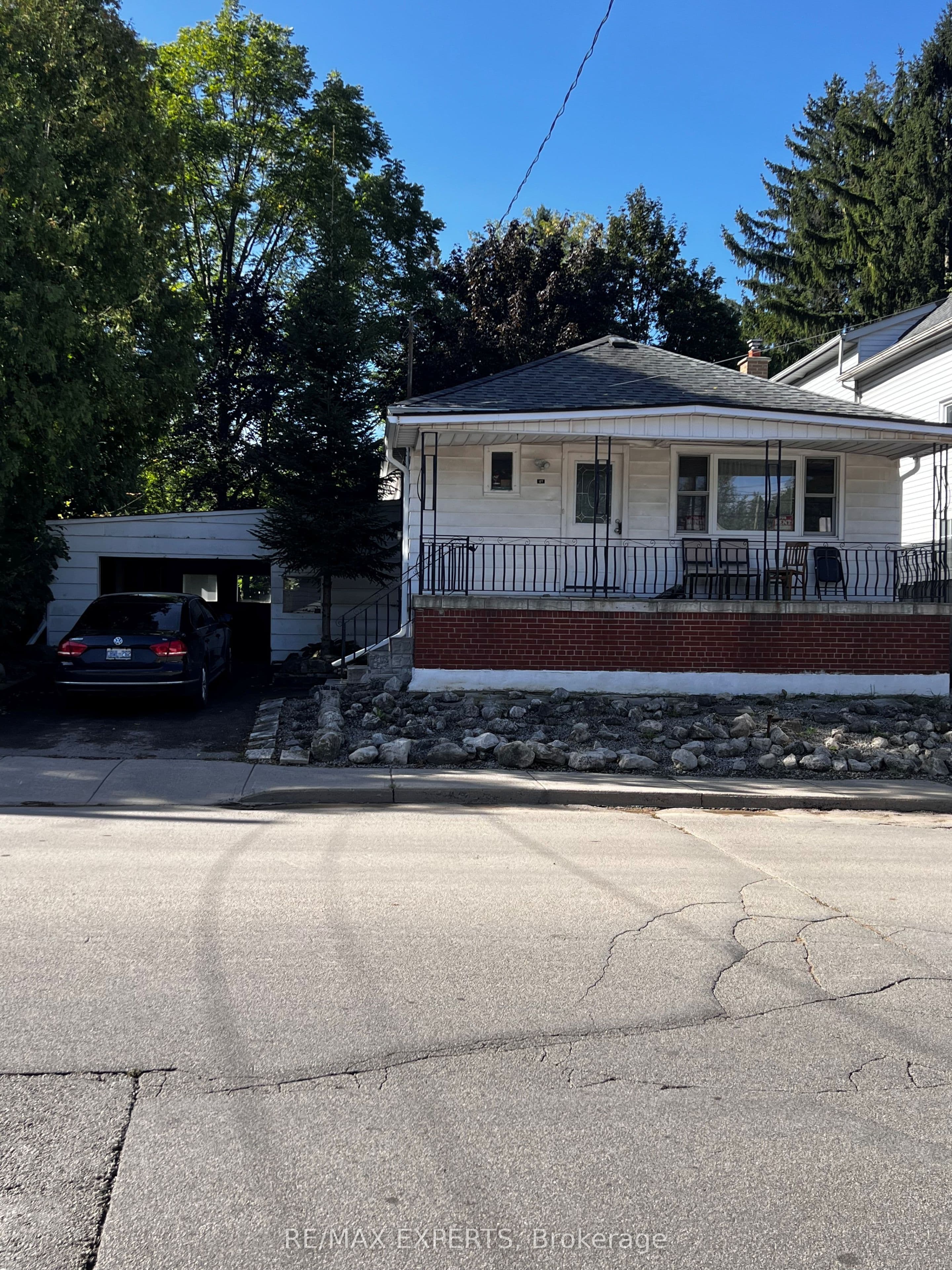 Listing 300300 Image