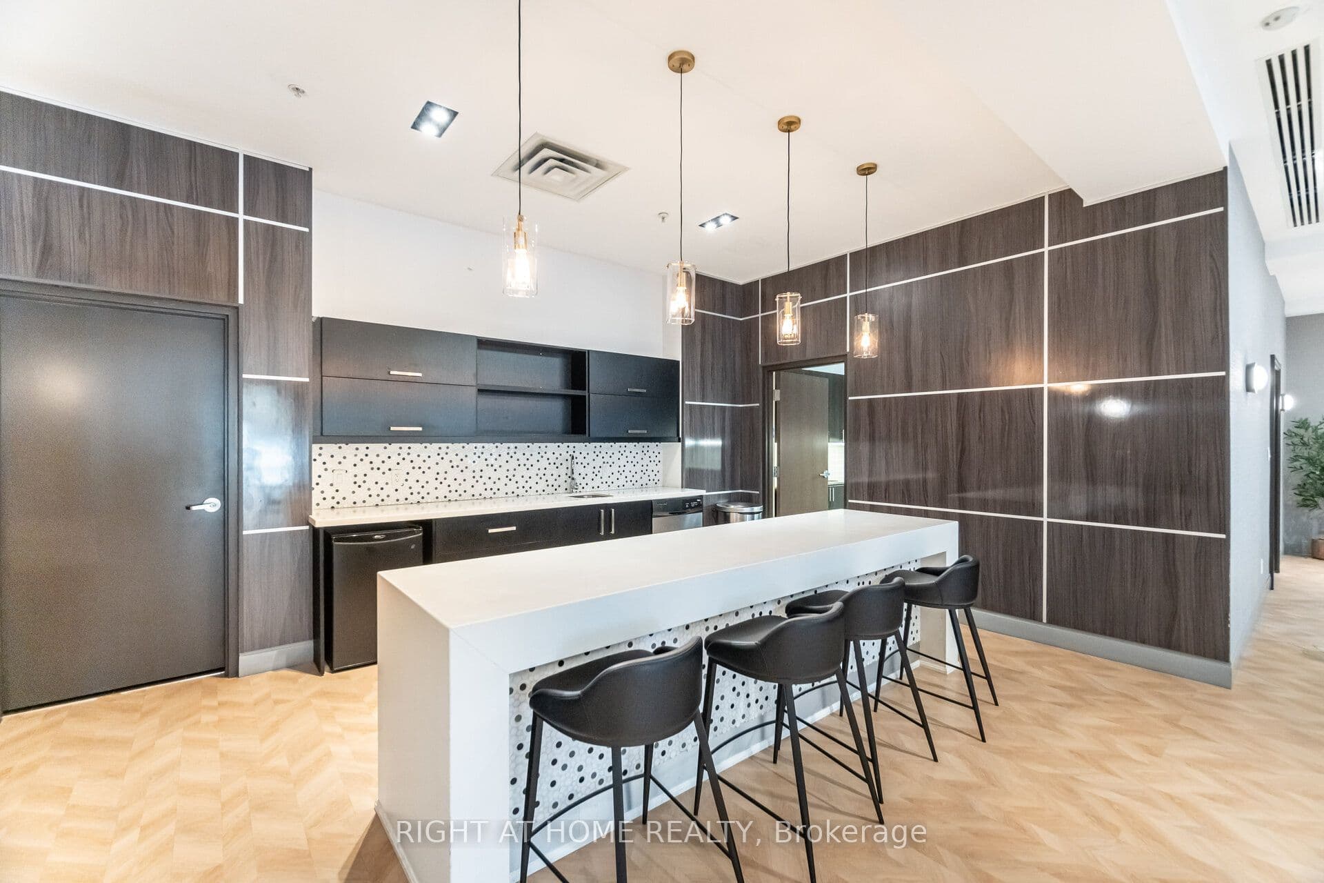 Listing 299709 Image
