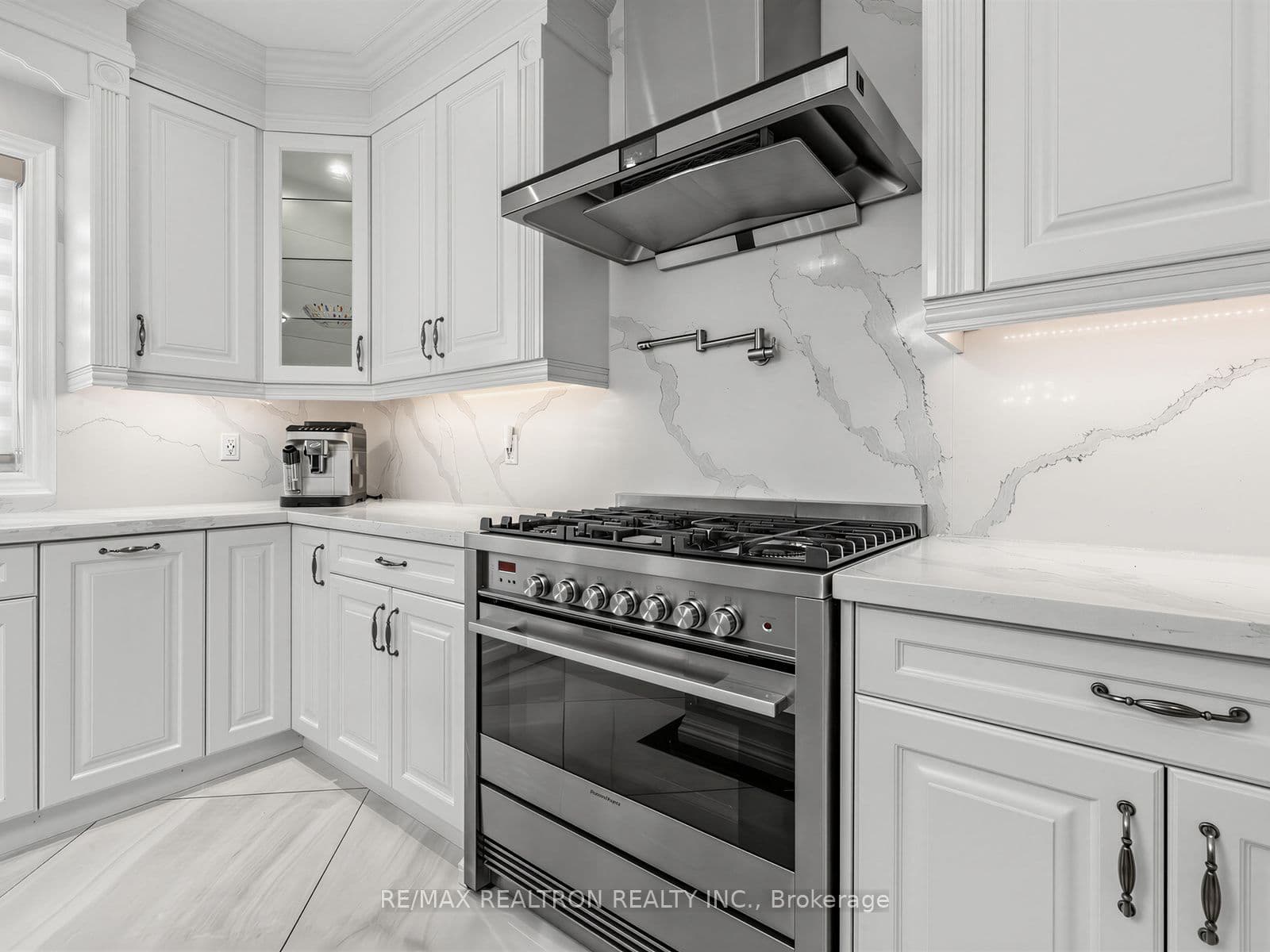 Listing 301404 Image