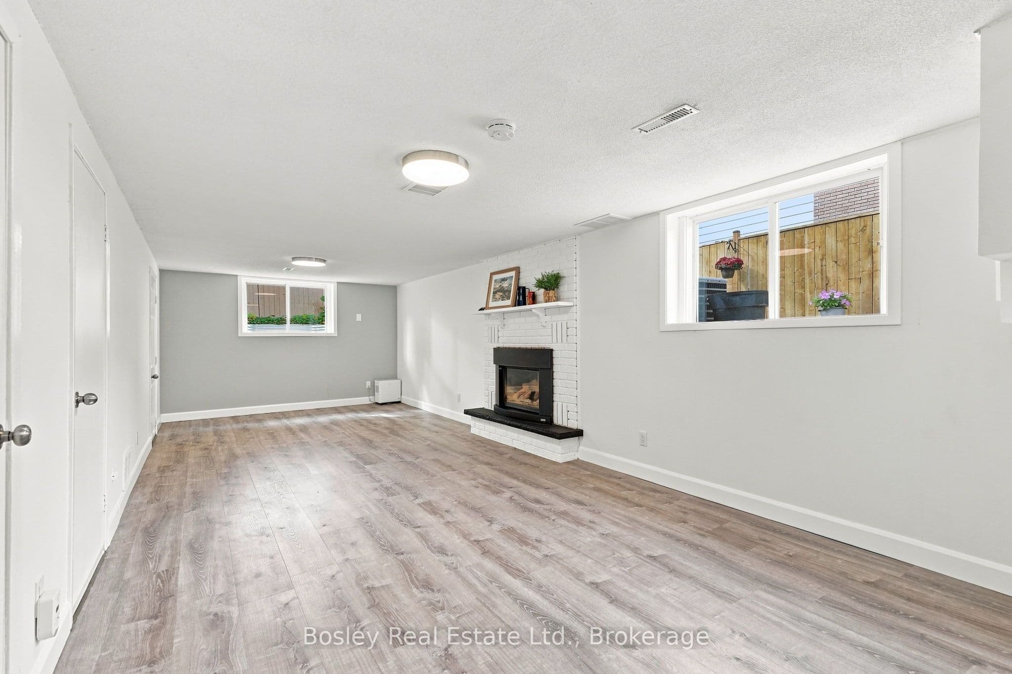 Listing 300792 Image