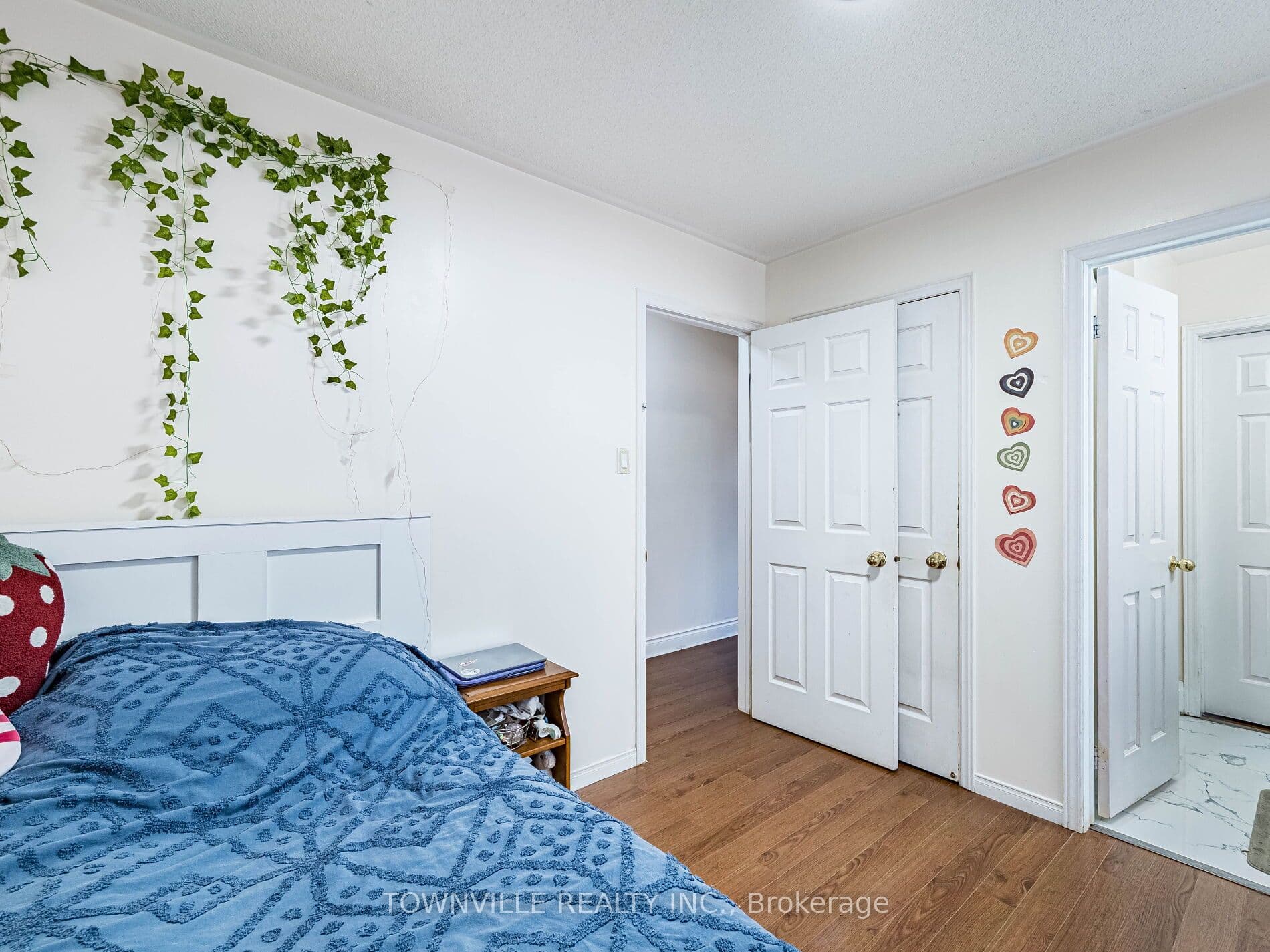 Listing 304001 Image