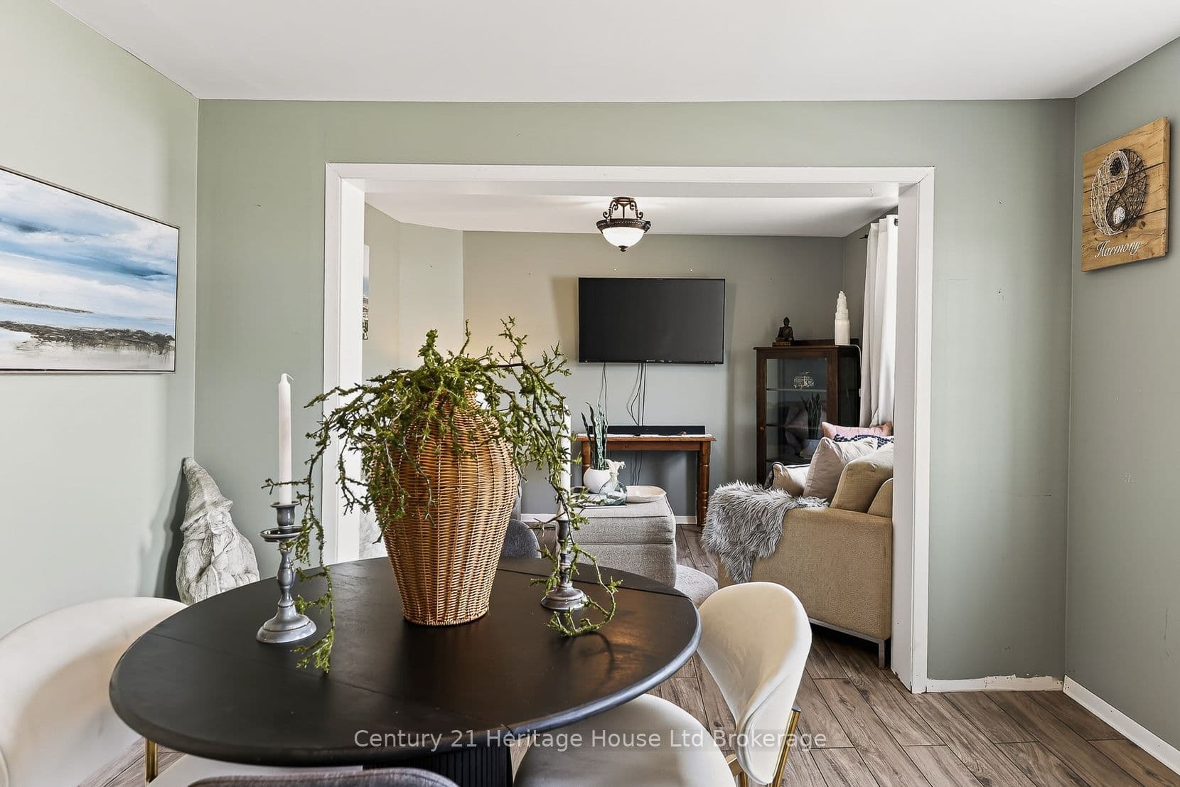 Listing 301020 Image