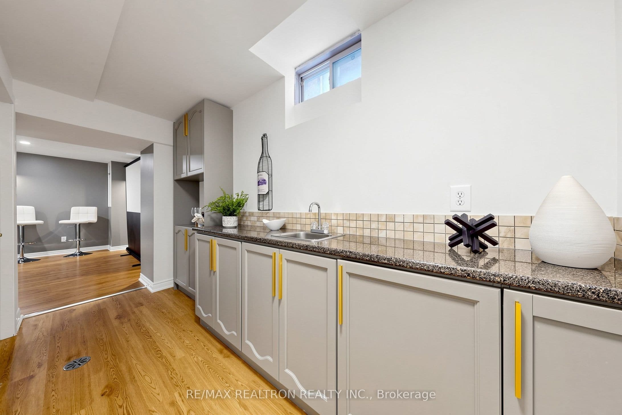 Listing 306152 Image