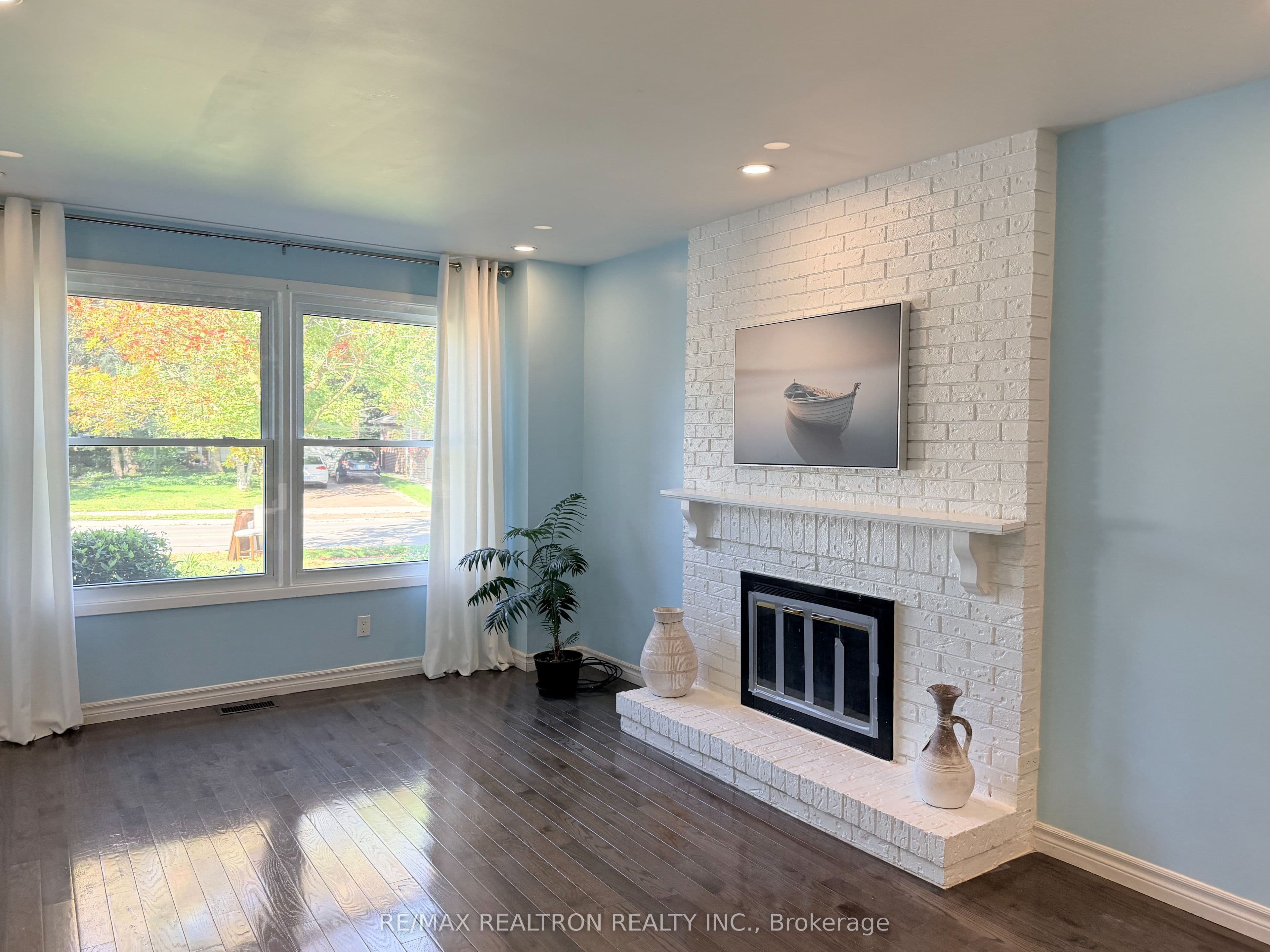 Listing 301911 Image