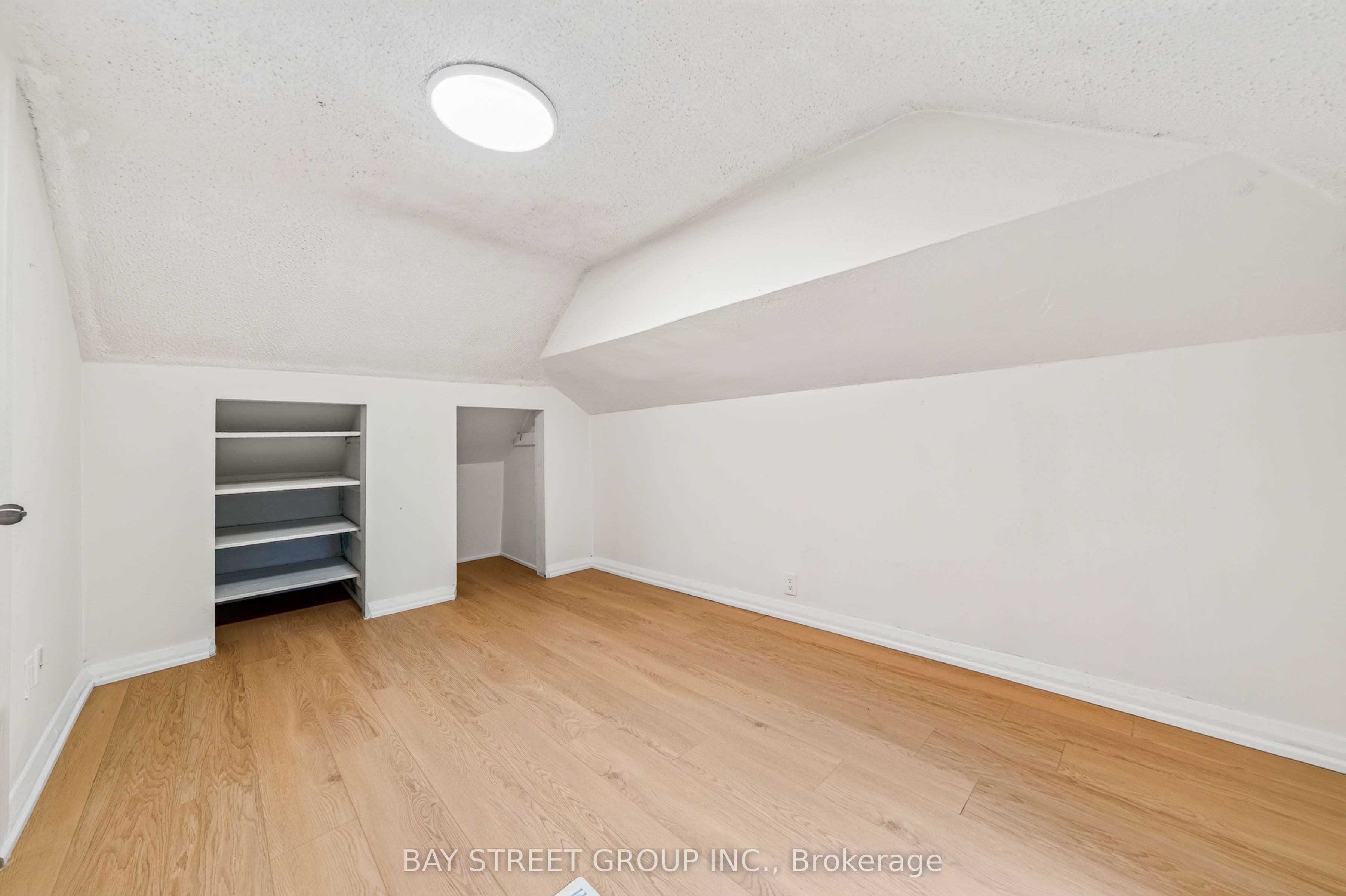 Listing 301903 Image