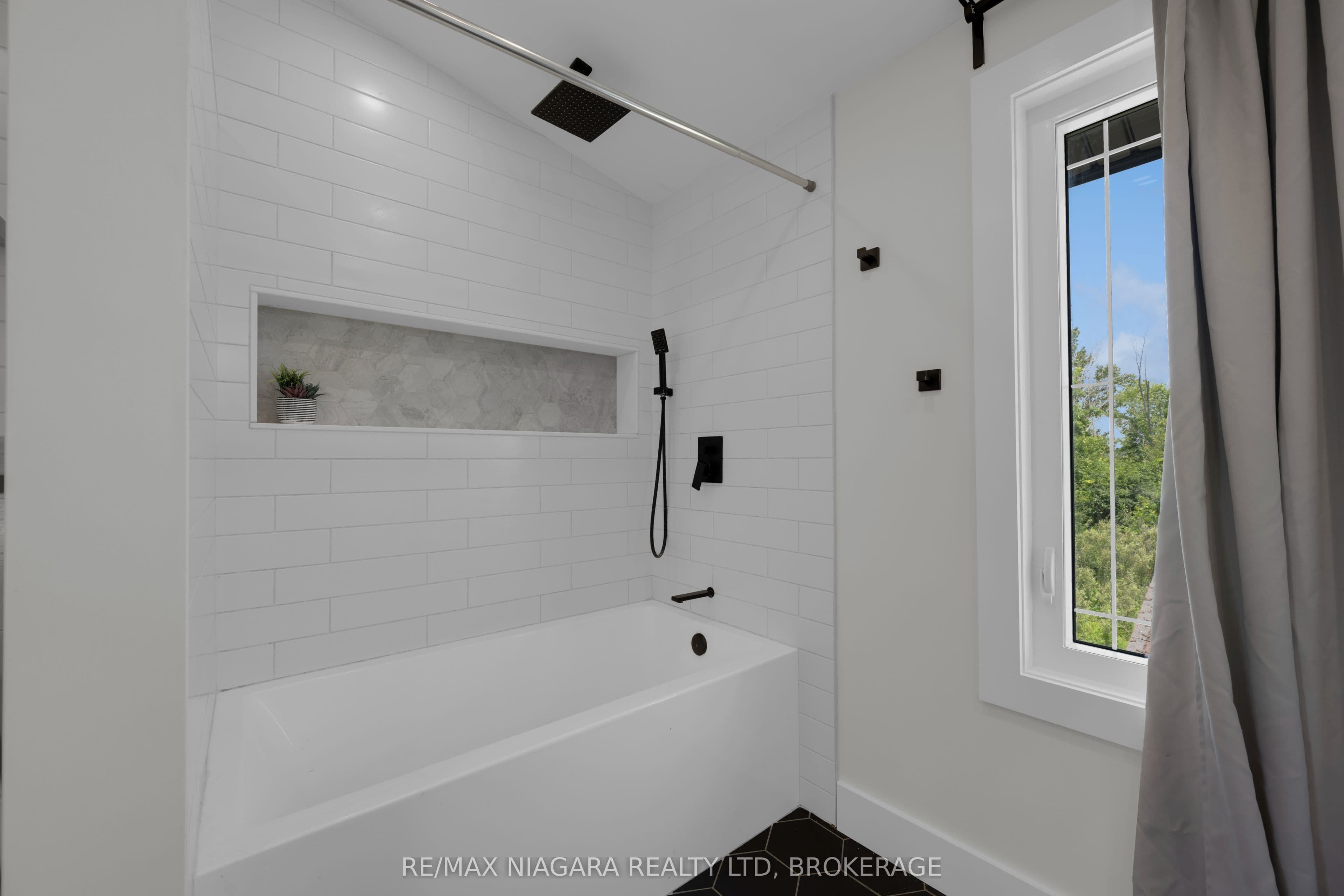 Listing 303853 Image