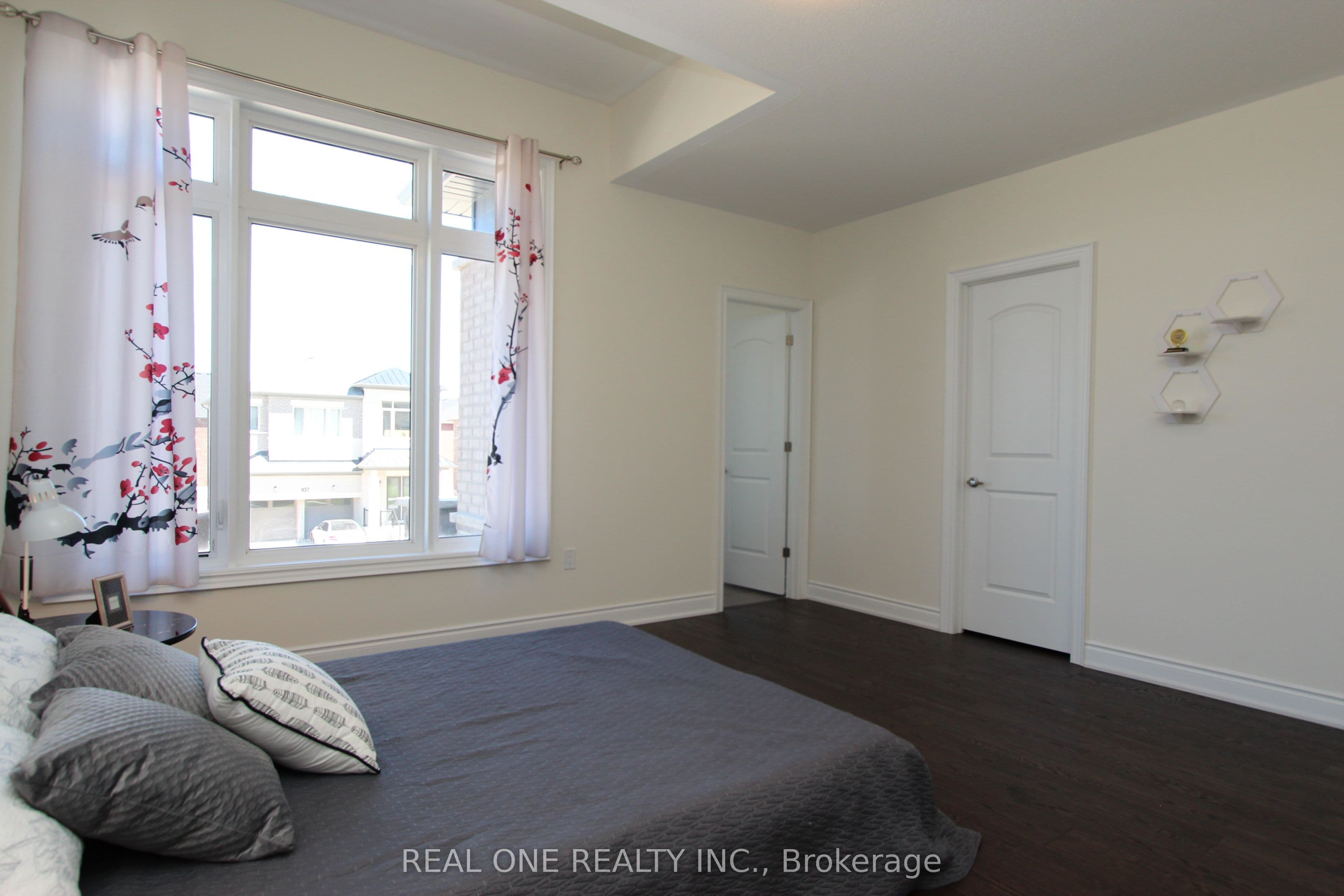 Listing 303045 Image