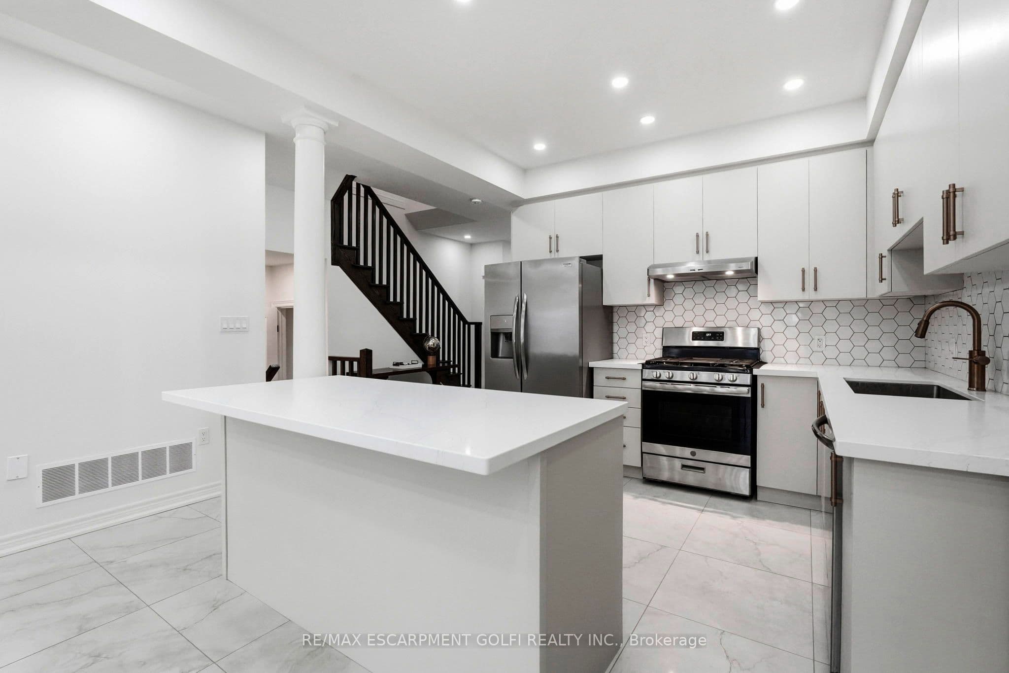 Listing 304769 Image
