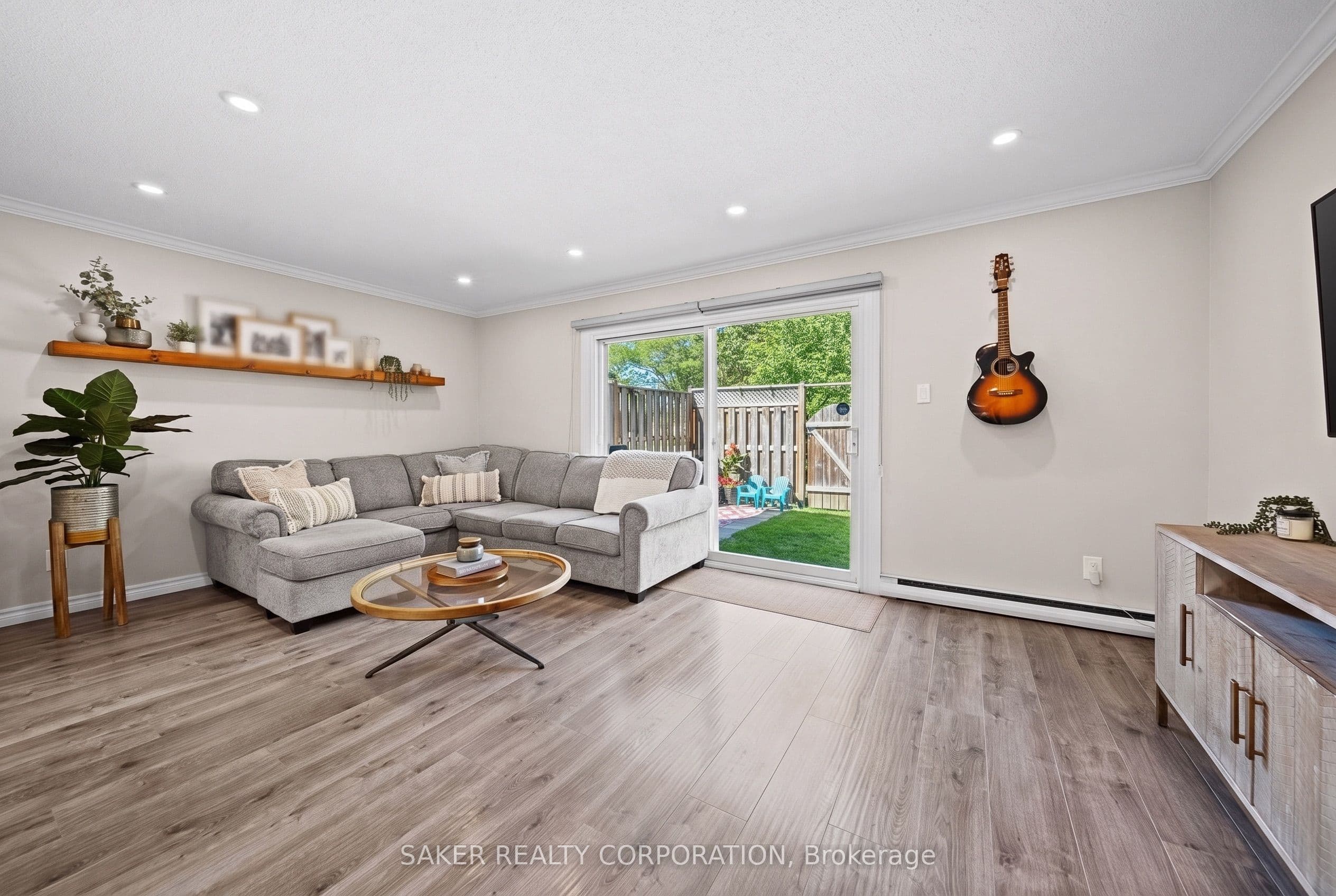 Listing 310800 Image