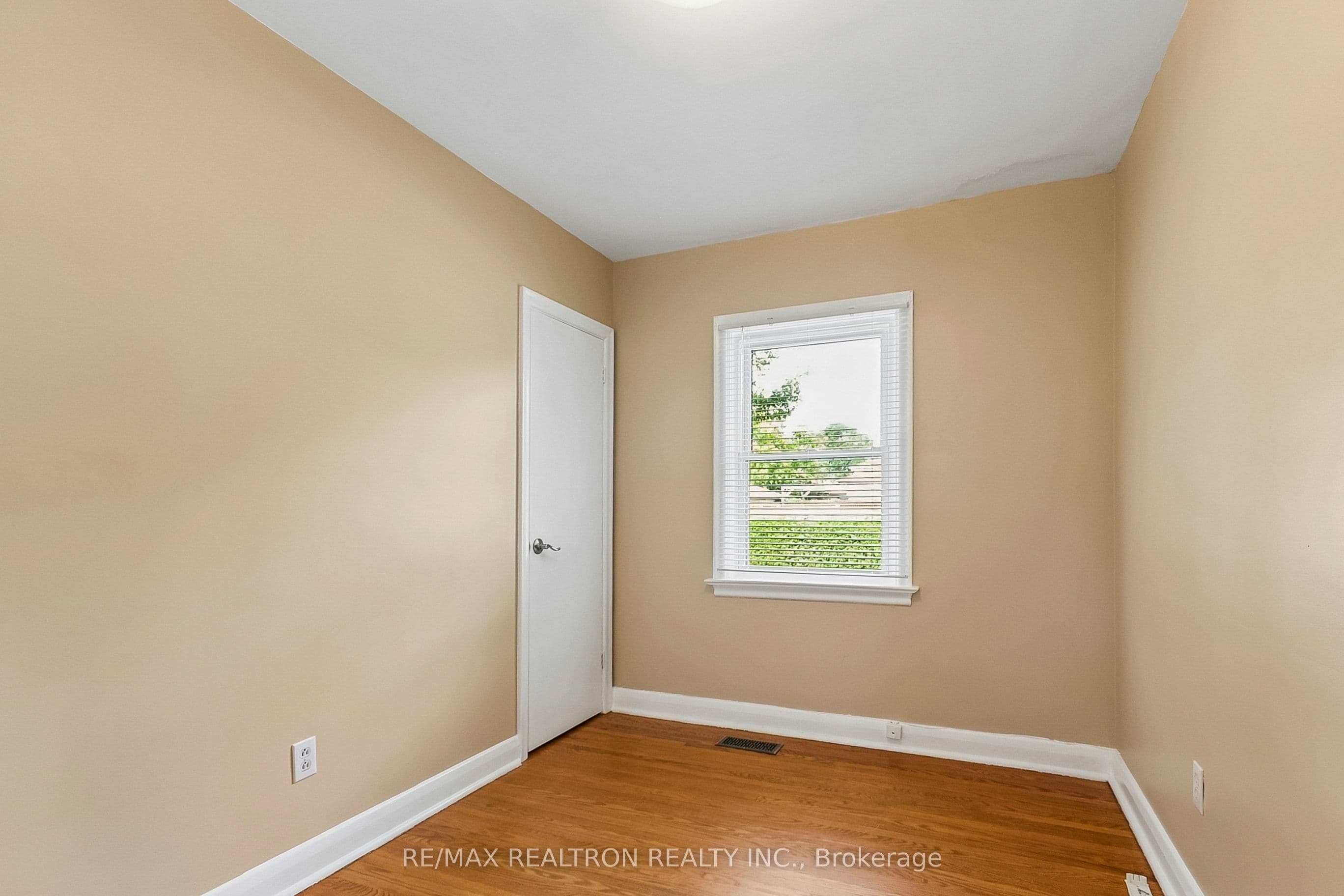 Listing 323573 Image