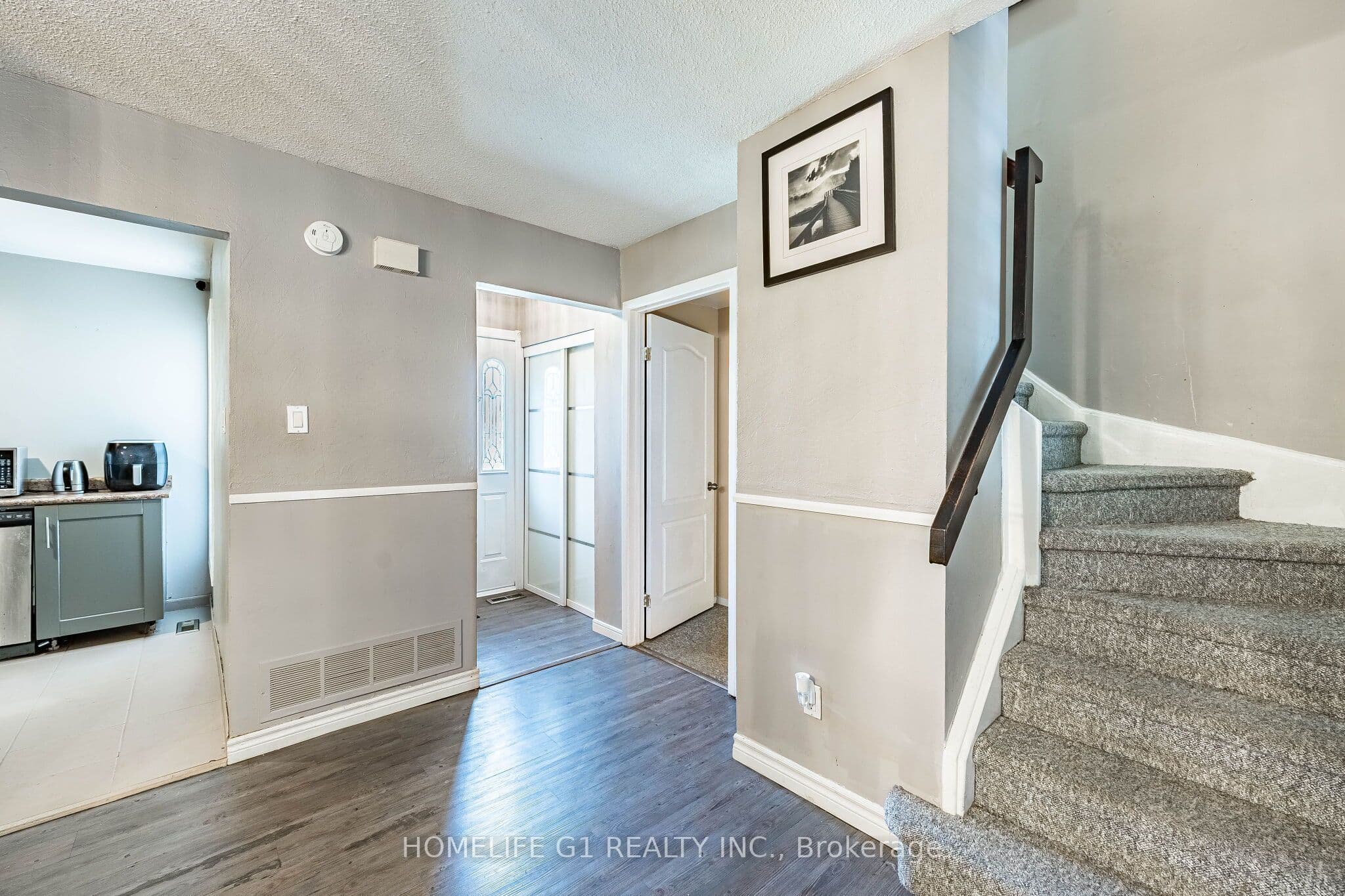 Listing 311001 Image