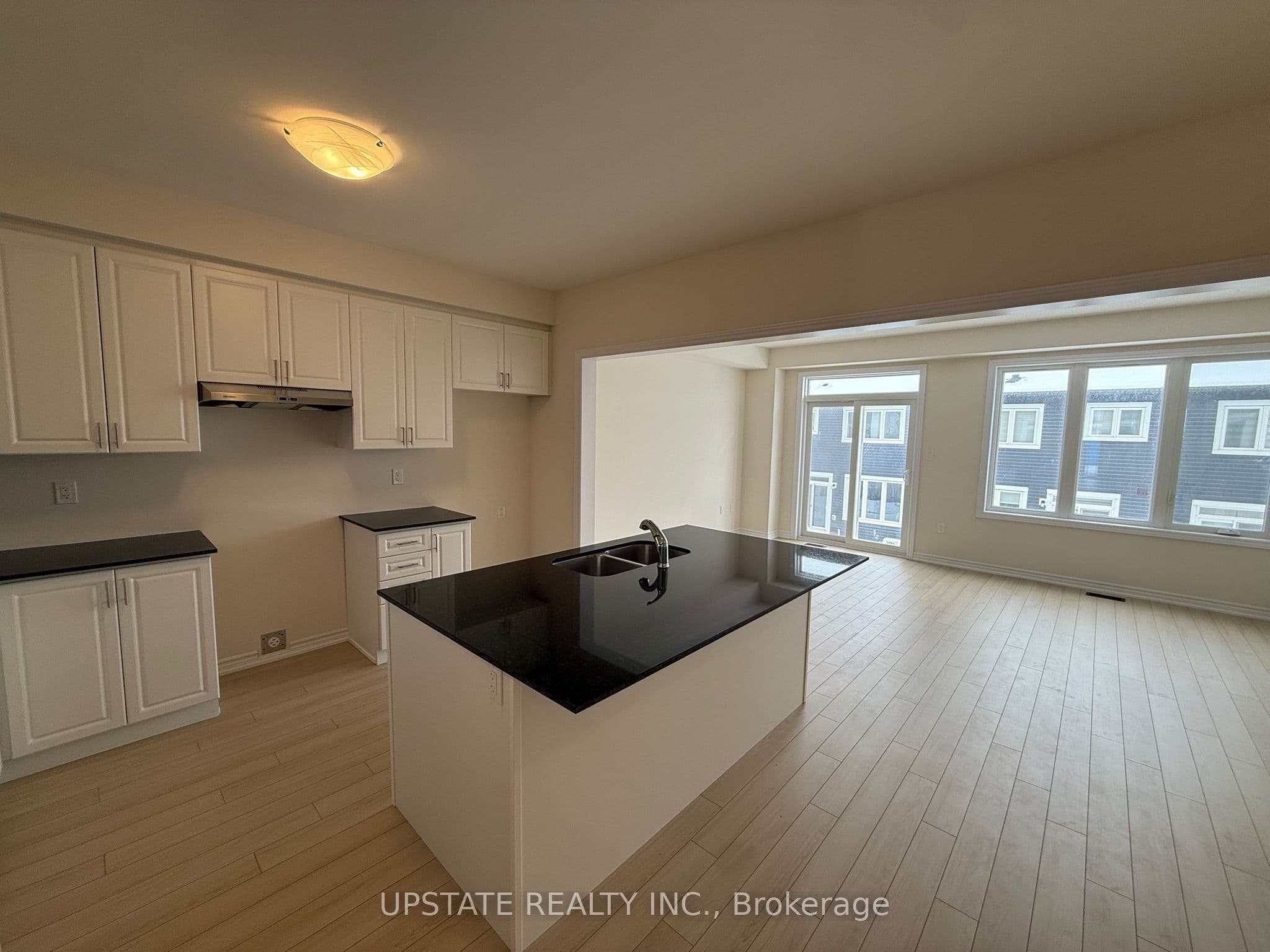 Listing 312500 Image