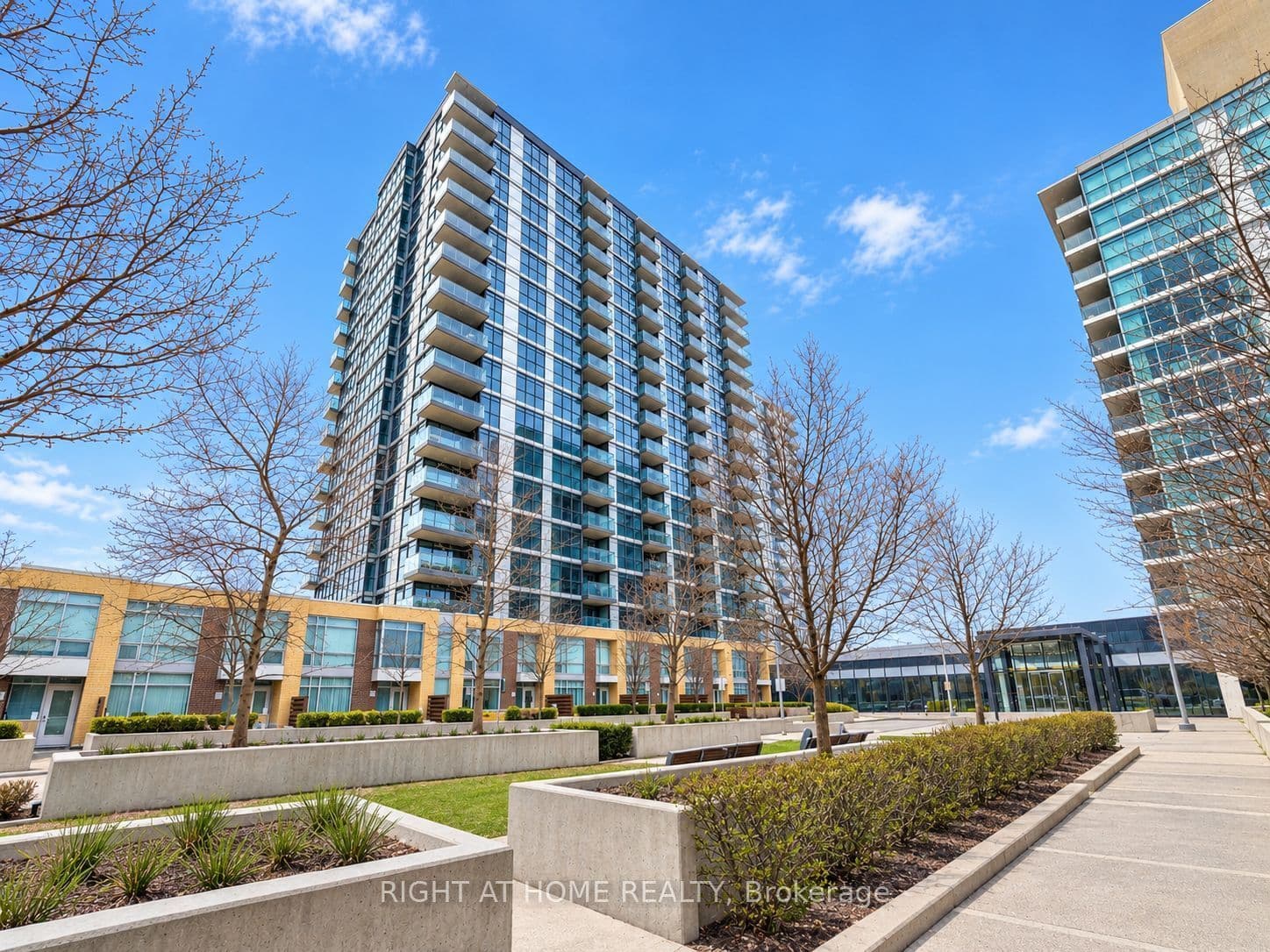 Listing 319320 Image