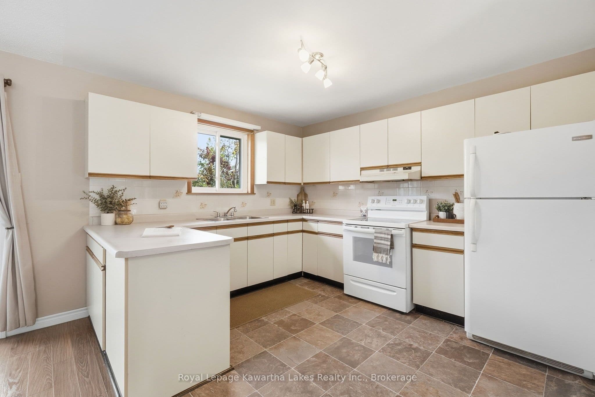 Listing 323241 Image