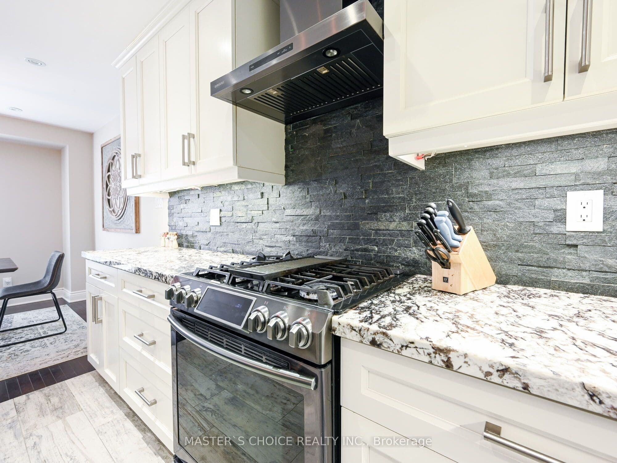 Listing 342175 Image