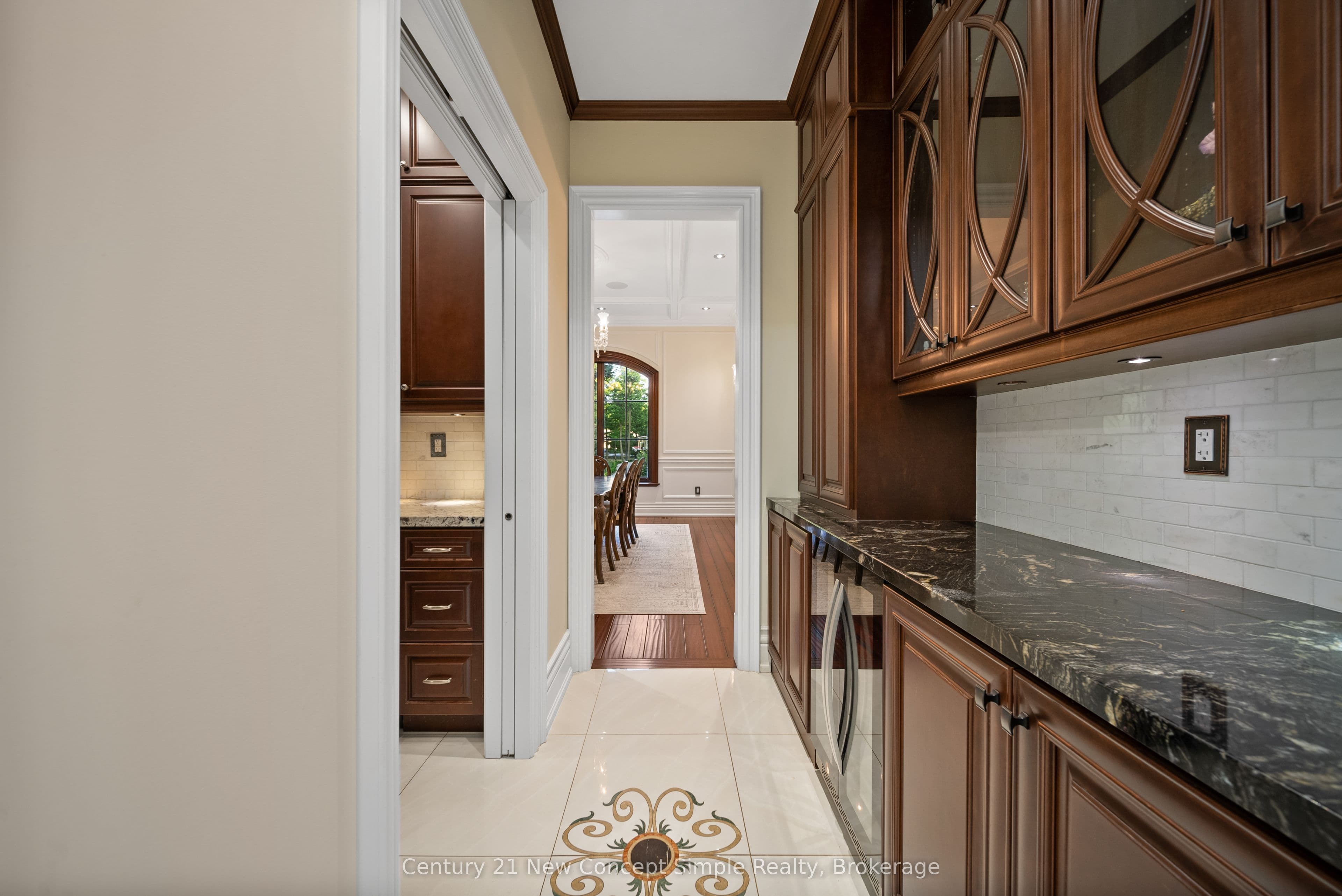 Listing 320009 Image