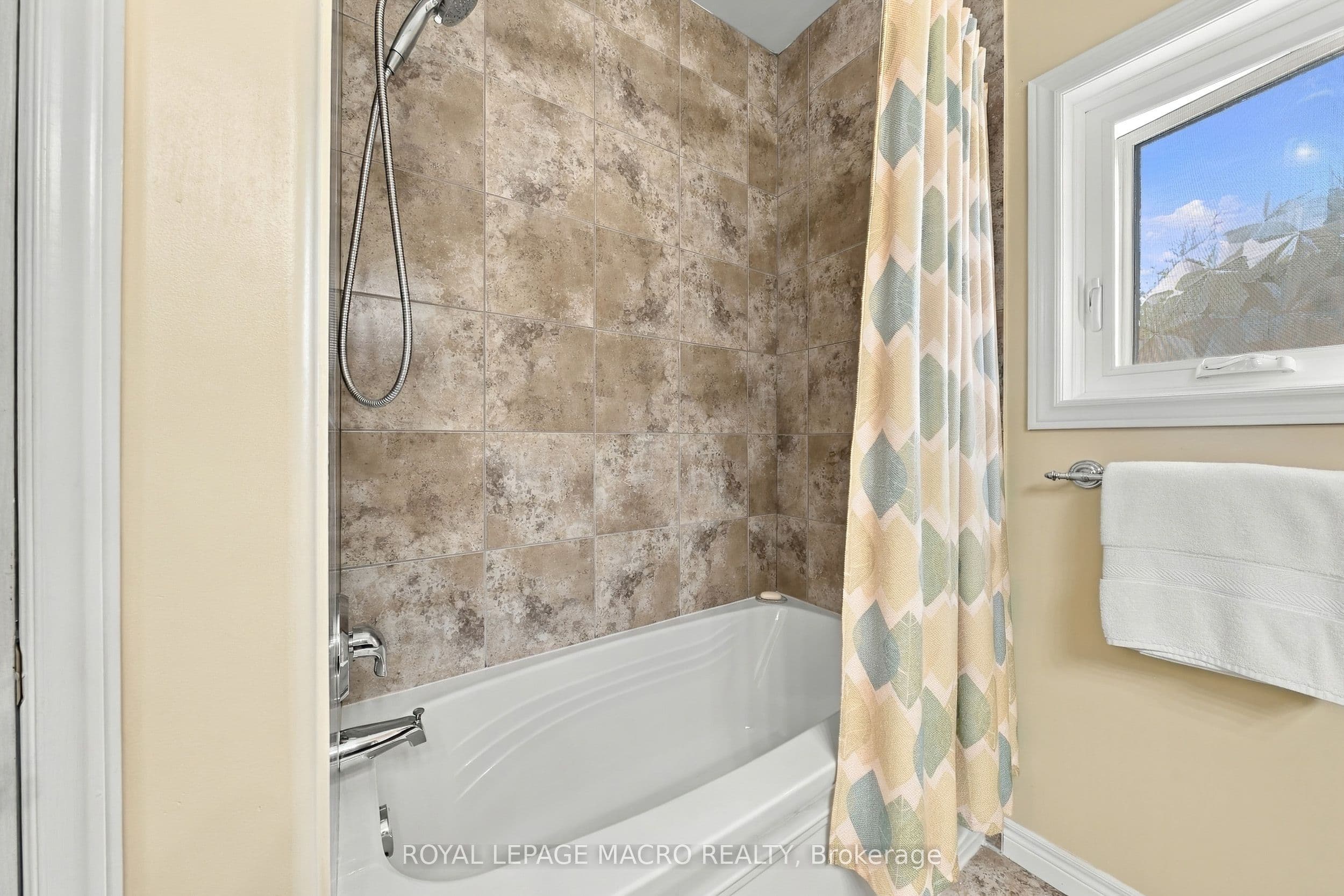 Listing 322221 Image