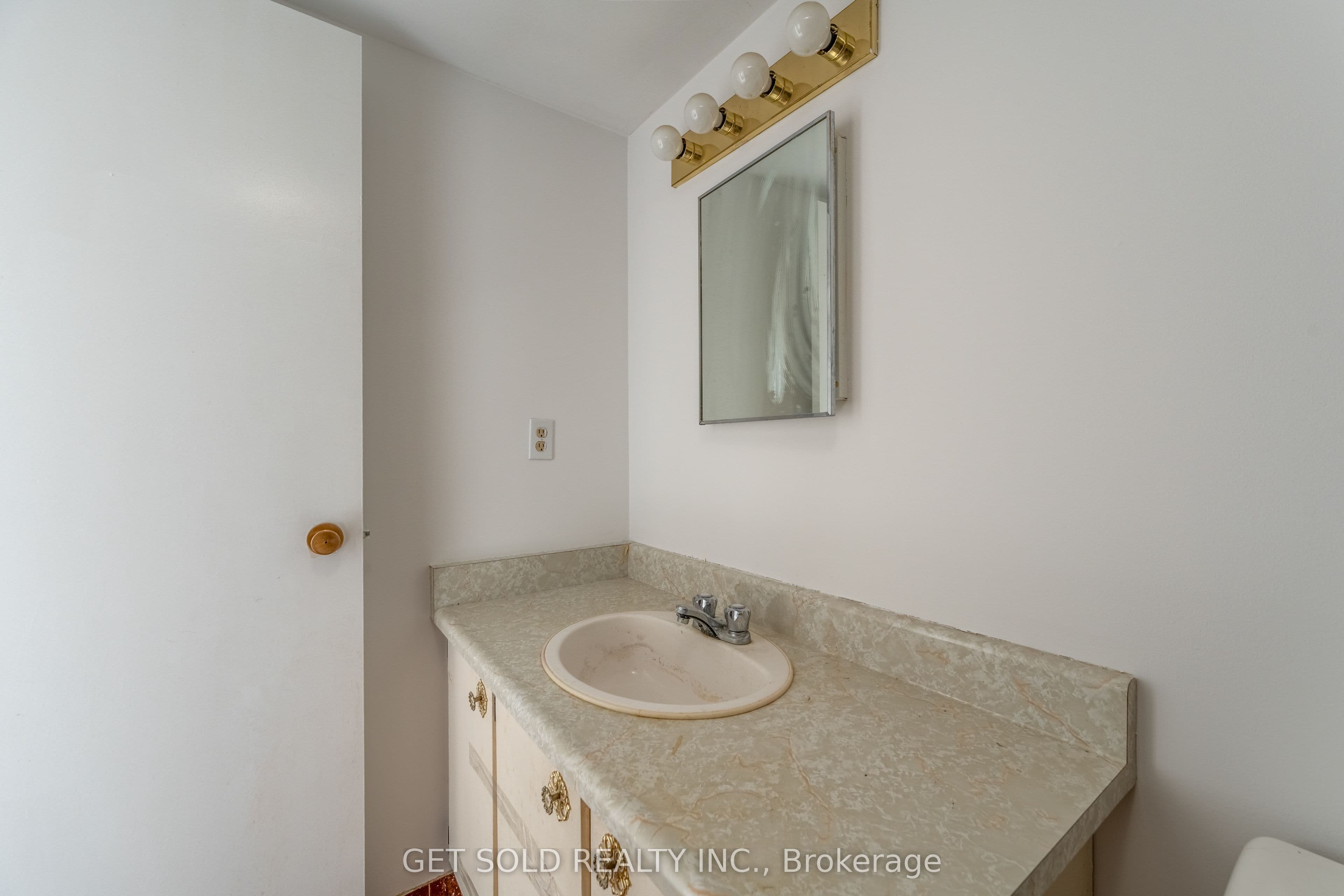 Listing 322002 Image