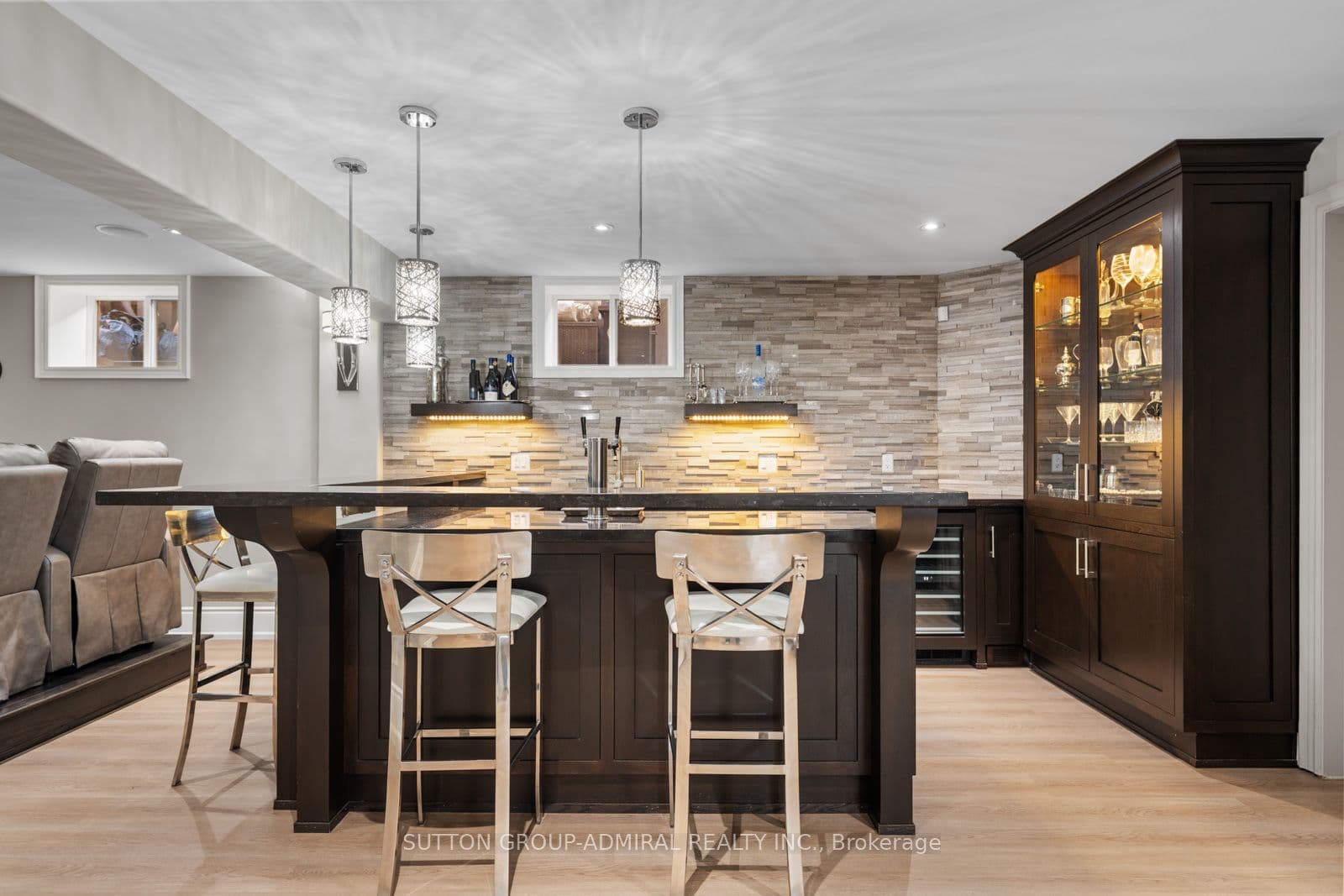 Listing 323332 Image