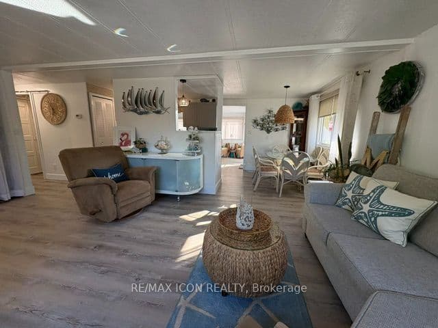 Listing 324837 Image