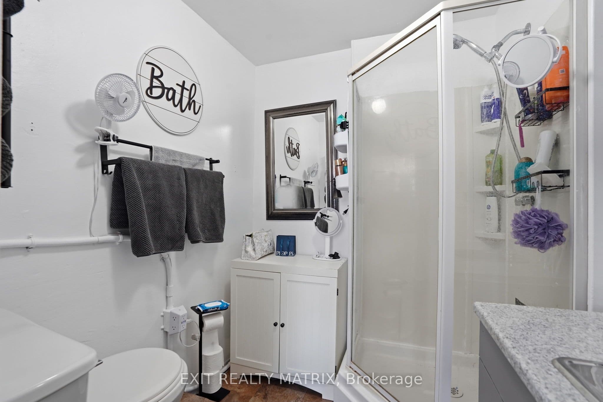 Listing 323031 Image