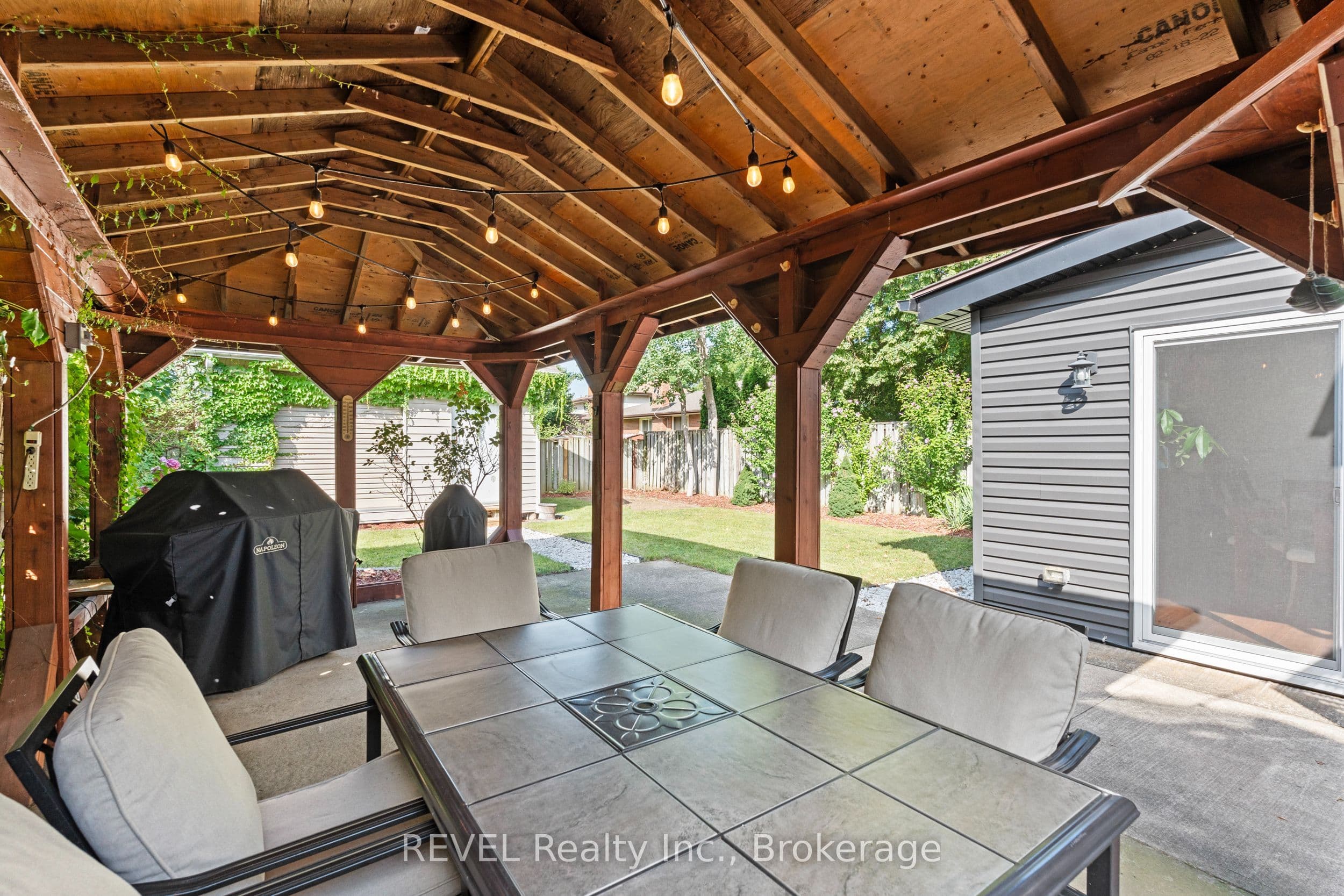 Listing 327104 Image