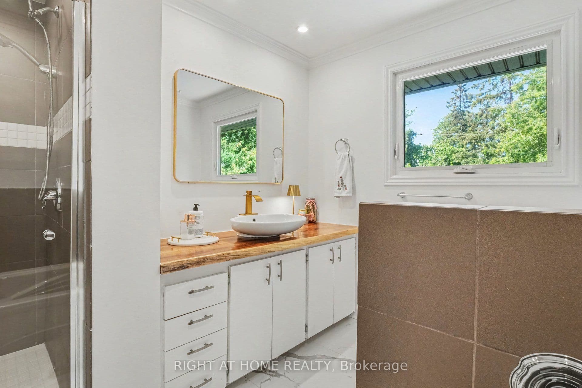 Listing 322970 Image